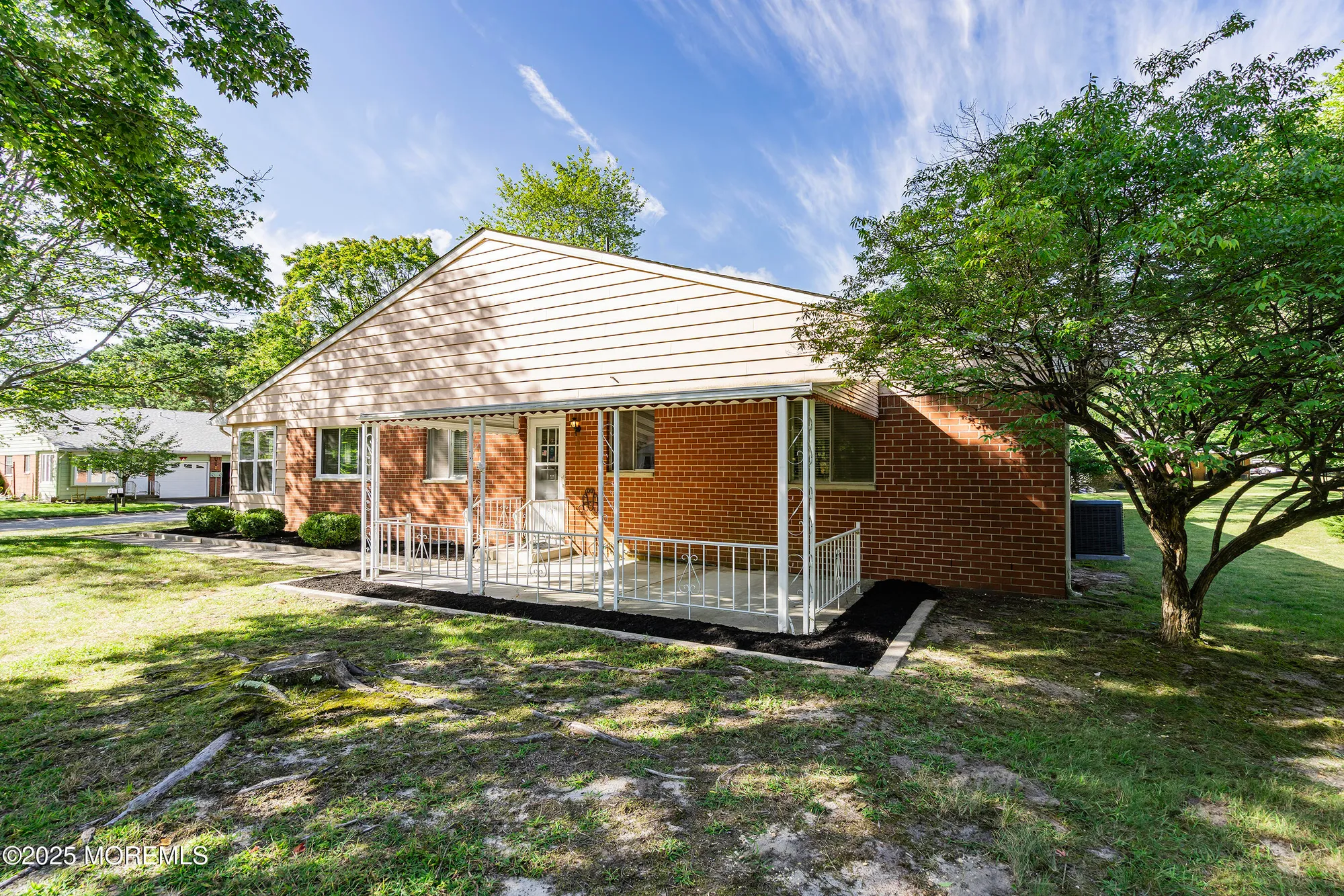 Property Slideshow image 19 of 25 | 10 jefferson ln b, Whiting, NJ, 08759