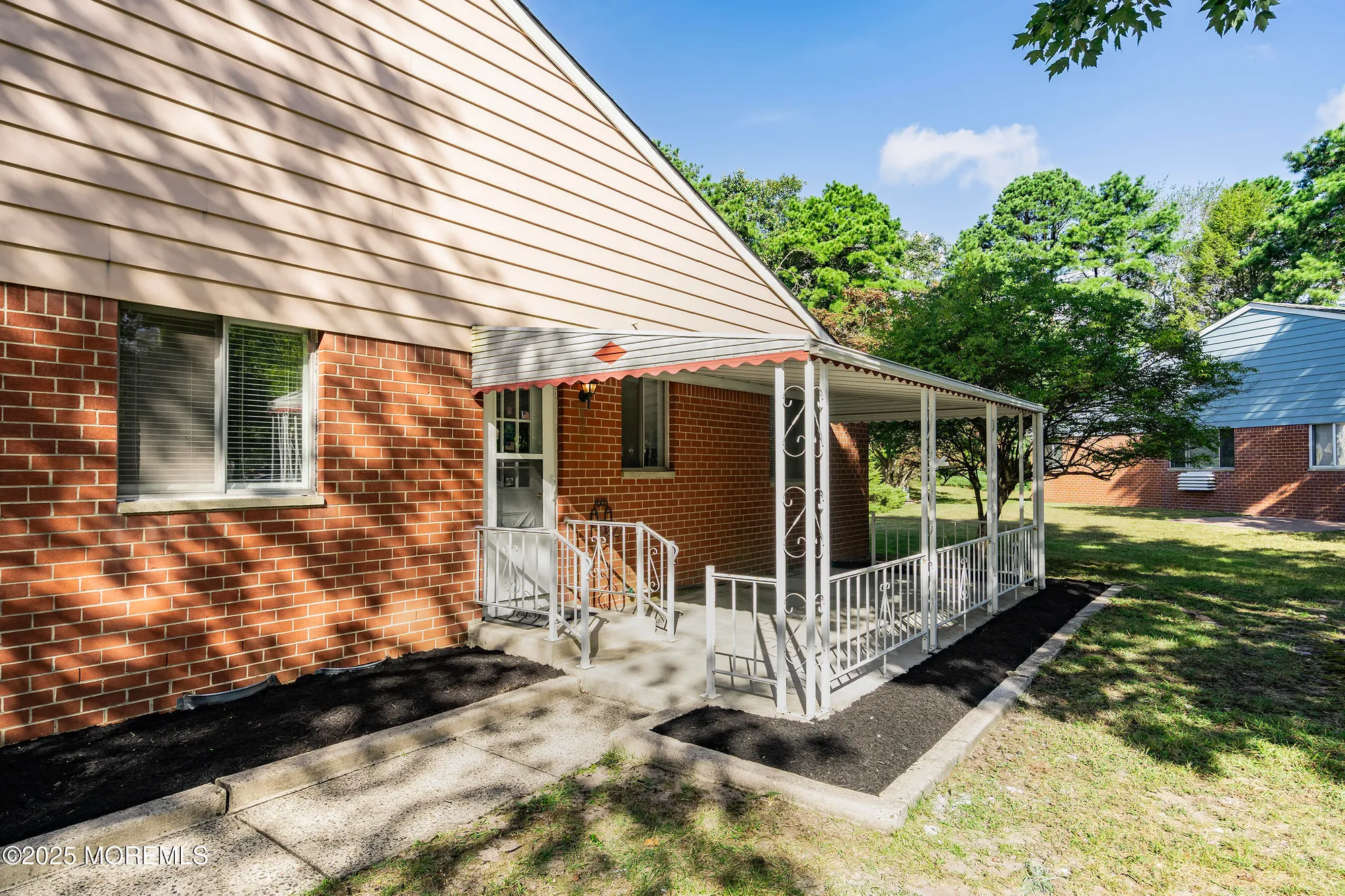 Property Slideshow image 17 of 25 | 10 jefferson ln b, Whiting, NJ, 08759