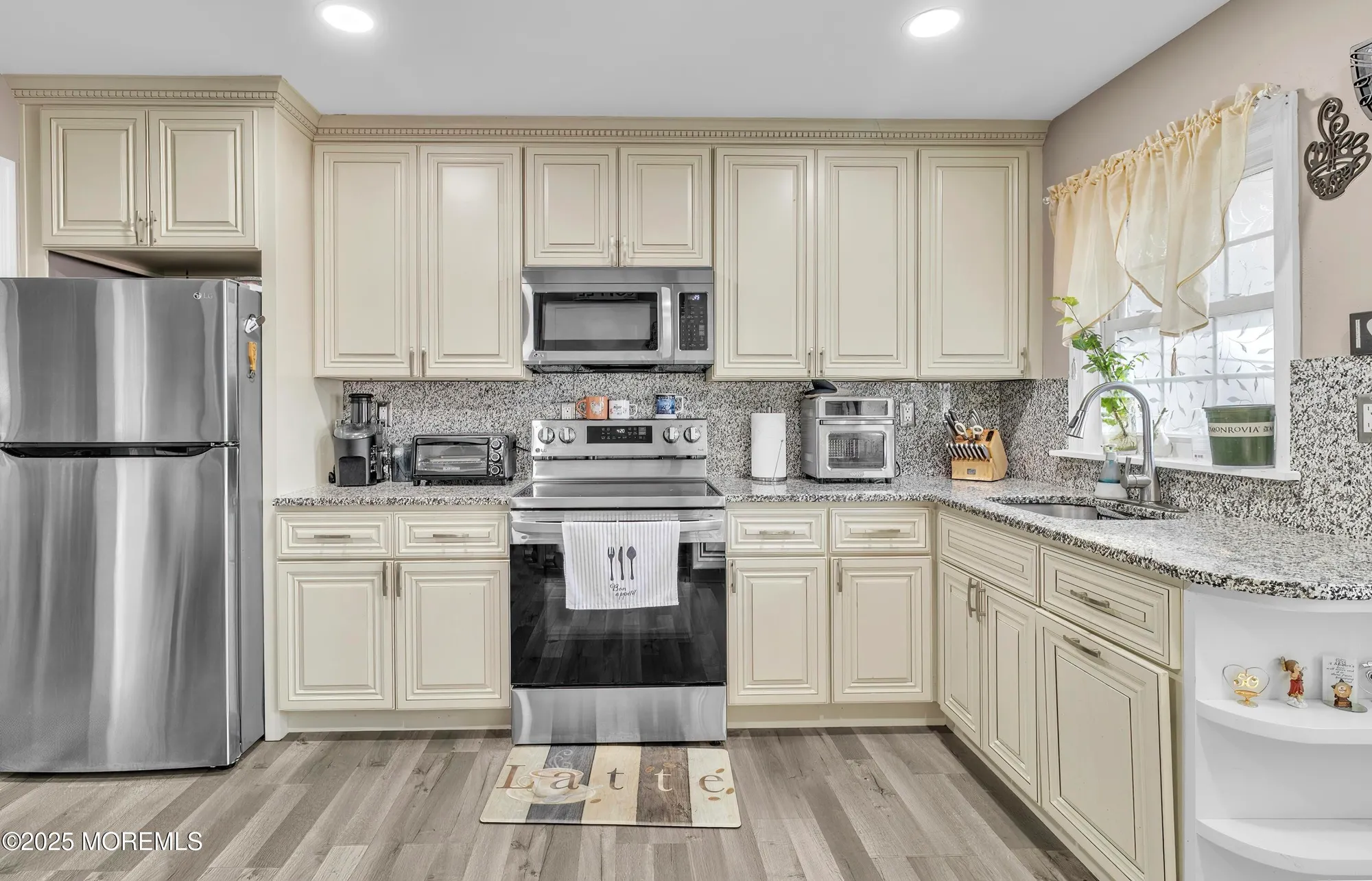 Property Slideshow image 27 of 34 | 148a gramercy ct a, Lakewood, NJ, 08701