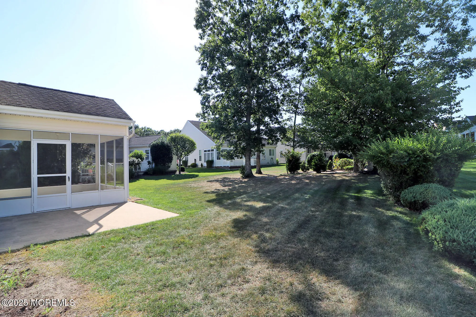 Property Slideshow image 9 of 42 | 14 westport dr, Barnegat, NJ, 08005