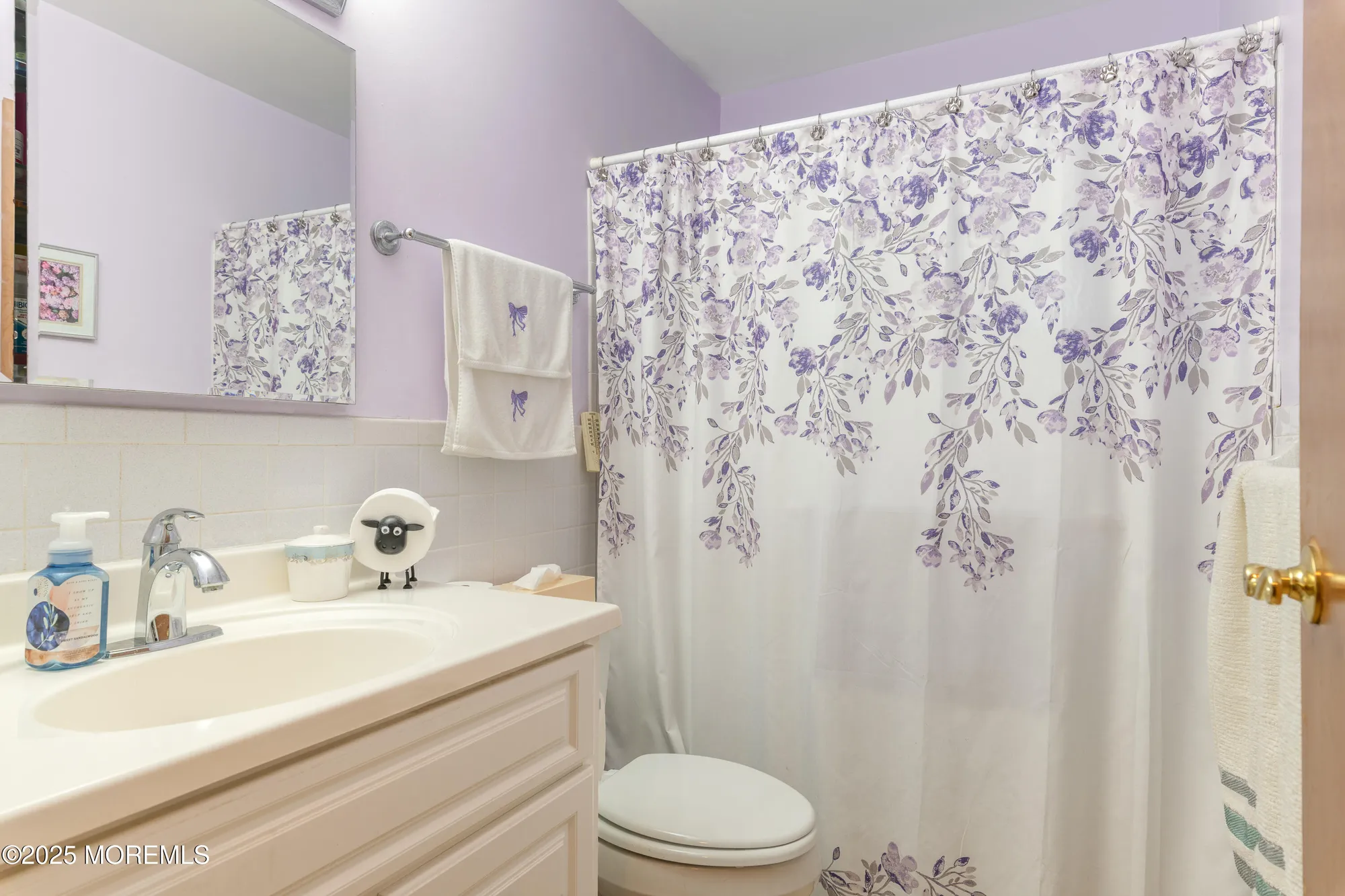 Property Slideshow image 14 of 28 | 4 california dr b, Whiting, NJ, 08759