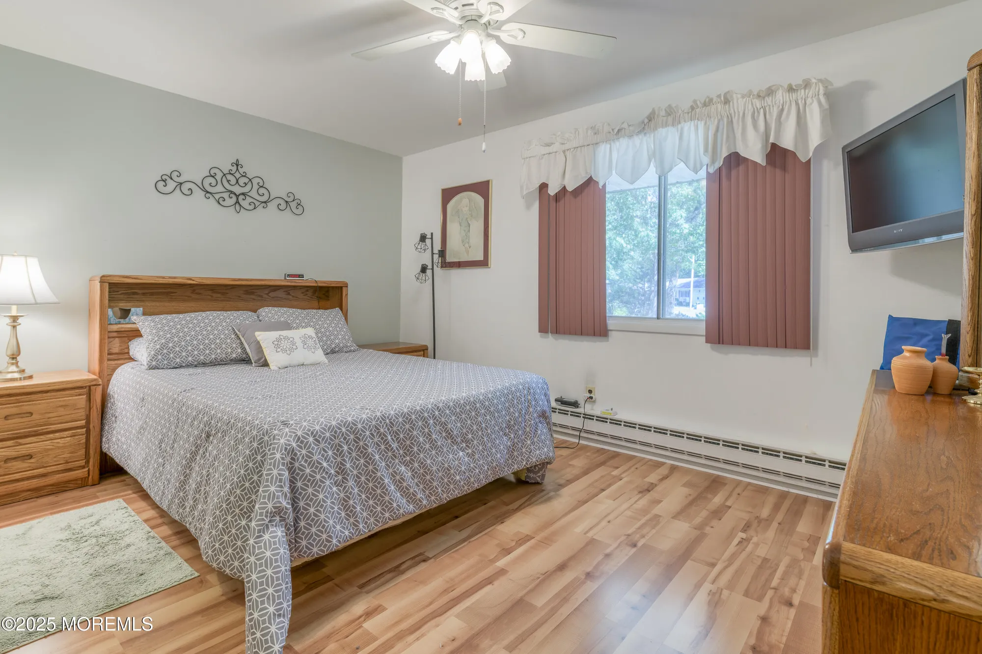 Property Slideshow image 16 of 28 | 4 california dr b, Whiting, NJ, 08759