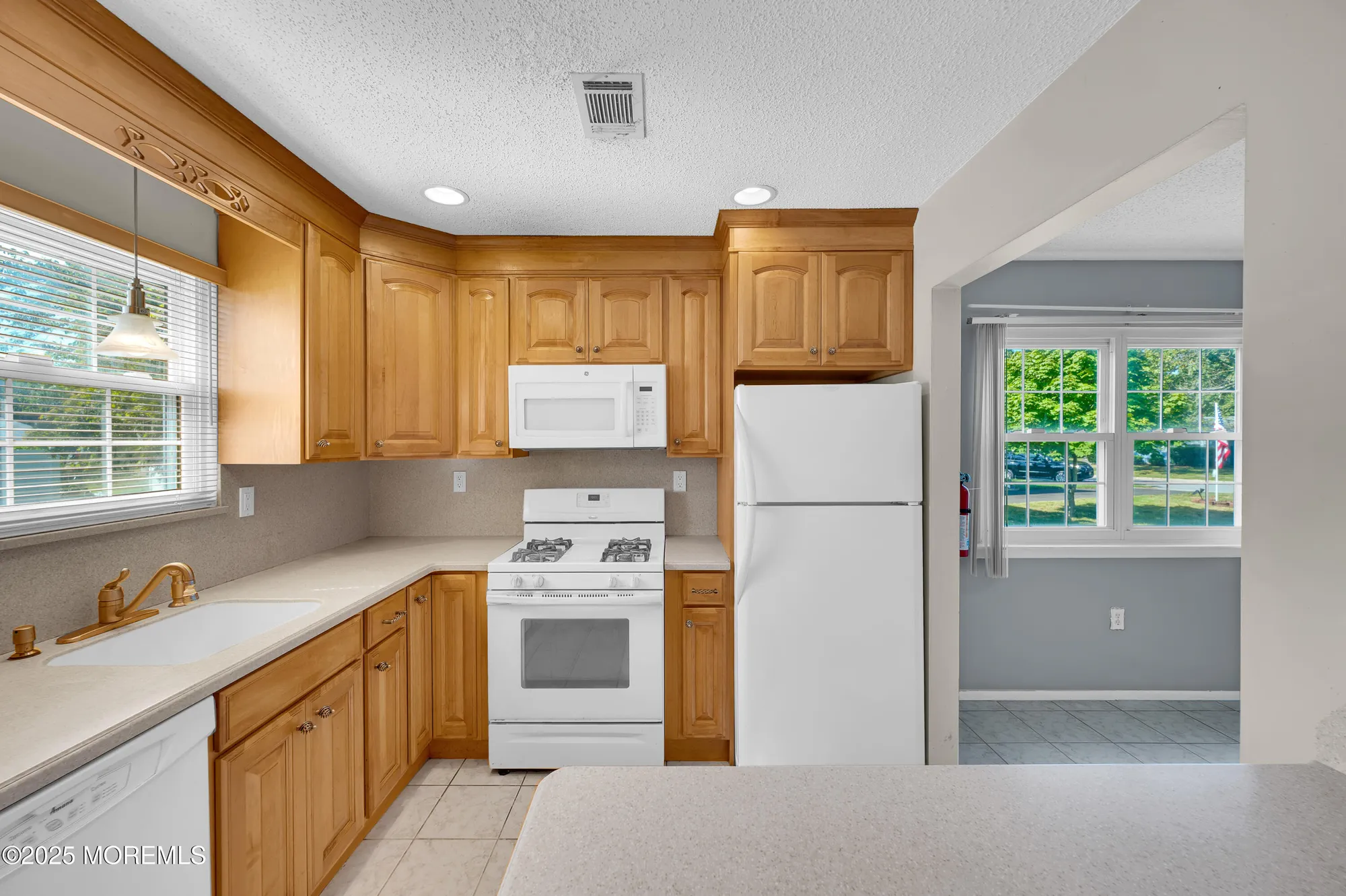 Property Slideshow image 8 of 26 | 1 reef pl, Brick, NJ, 08723