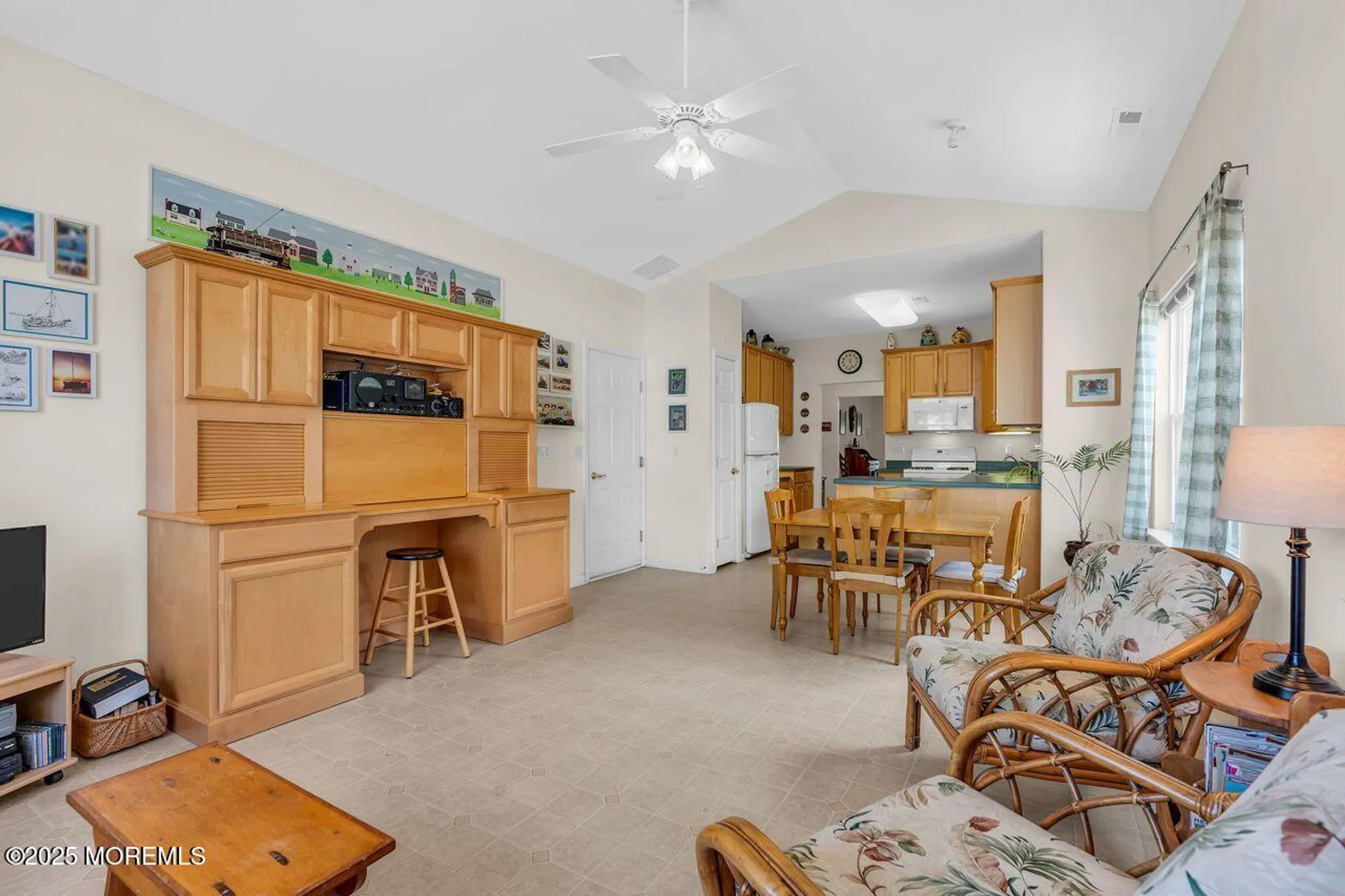 Property Slideshow image 14 of 41 | 12 medici dr, Somerset, NJ, 08873