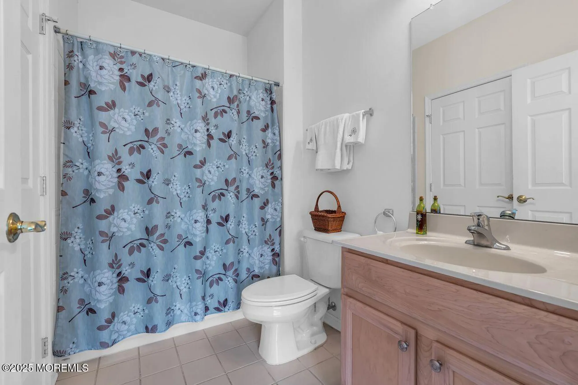 Property Slideshow image 23 of 41 | 12 medici dr, Somerset, NJ, 08873
