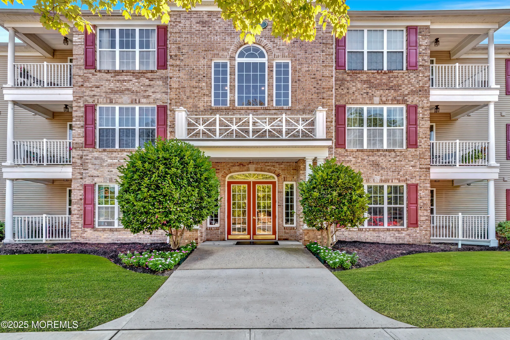 Property Slideshow image 1 of 31 | 232 sophee ln, Lakewood, NJ, 08701