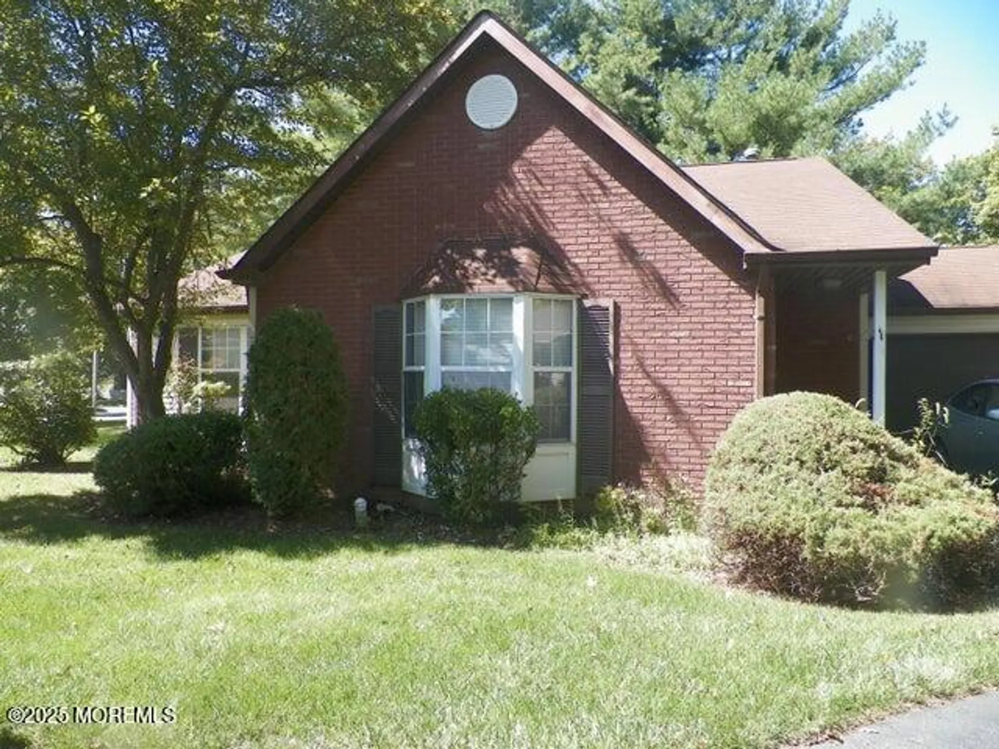 Property Slideshow image 8 of 12 | 1 carnaby close # 1000, Freehold, NJ, 07728