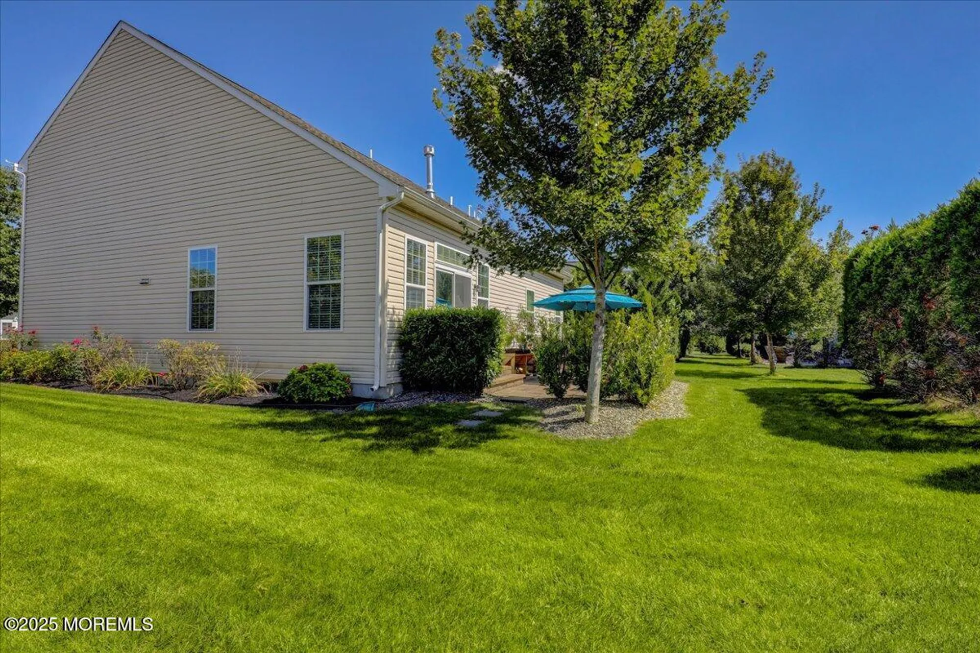 Property Slideshow image 27 of 34 | 22 jumping brook dr, Lakewood, NJ, 08701