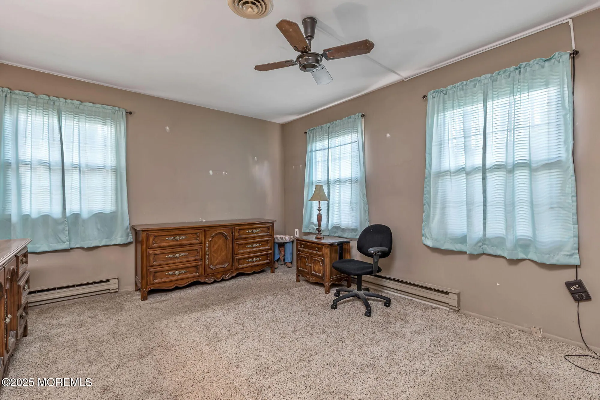 Property Slideshow image 18 of 34 | 1 chelsea dr, Whiting, NJ, 08759