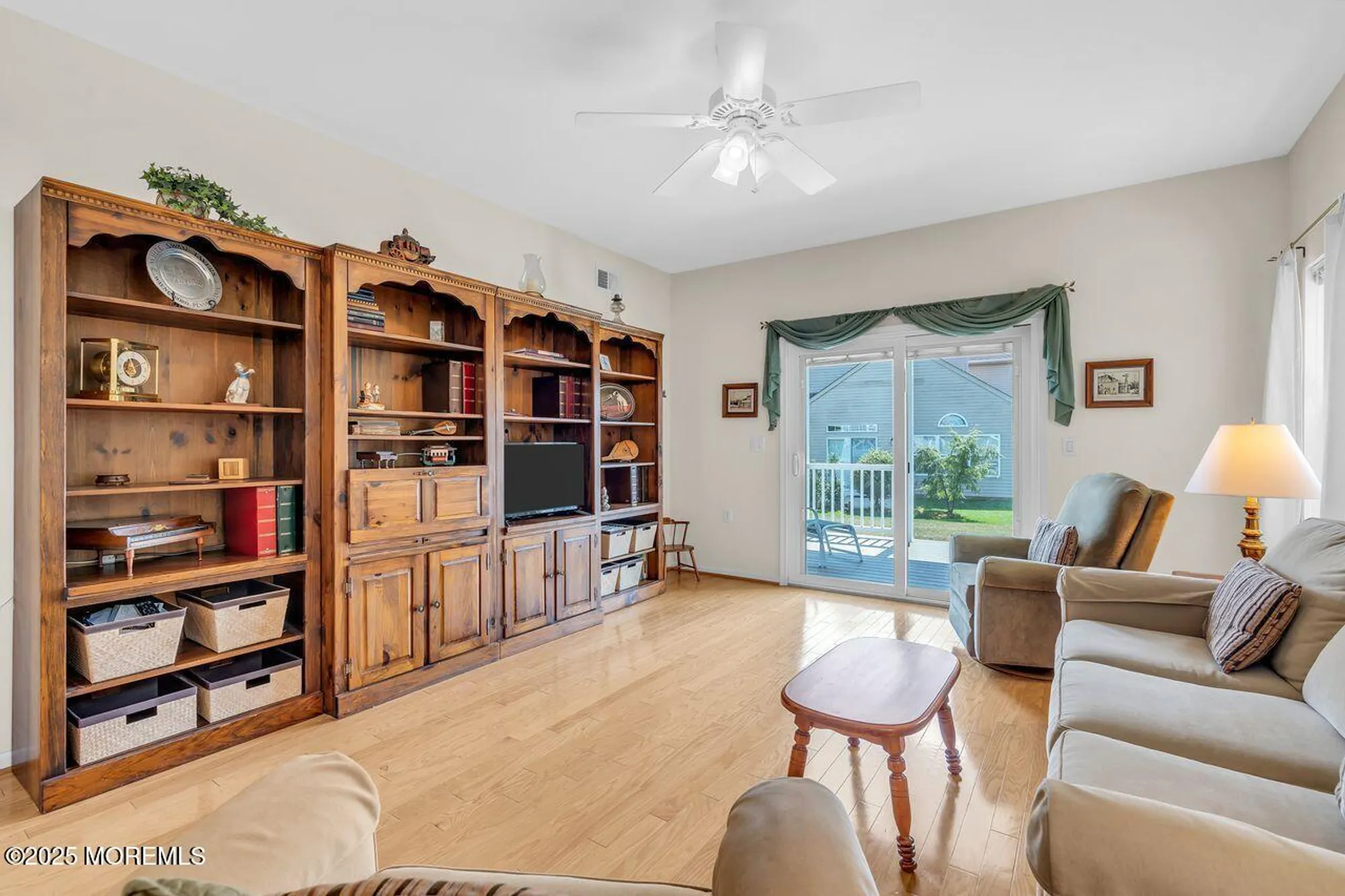 Property Slideshow image 12 of 41 | 12 medici dr, Somerset, NJ, 08873