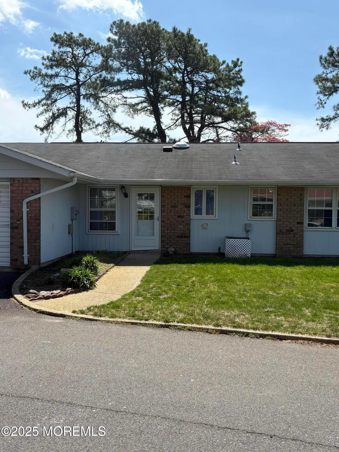 Property Slideshow image 18 of 19 | 30a cambridge cir a, Manchester, NJ, 08759