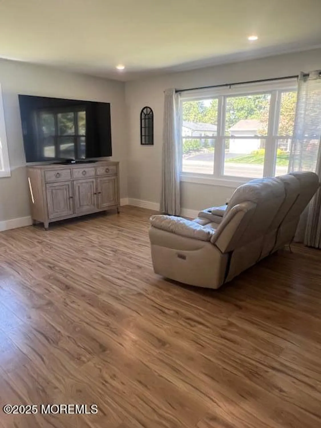 Property Slideshow image 28 of 49 | 11 northumberland dr, Toms River, NJ, 08757