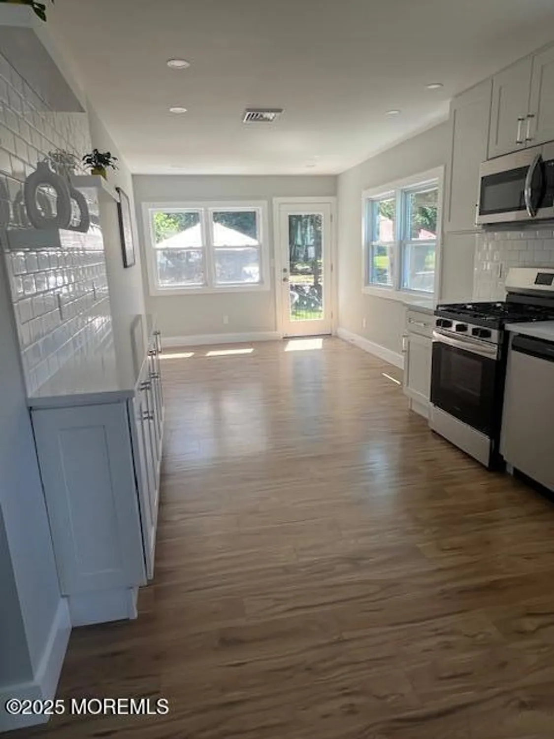 Property Slideshow image 36 of 49 | 11 northumberland dr, Toms River, NJ, 08757