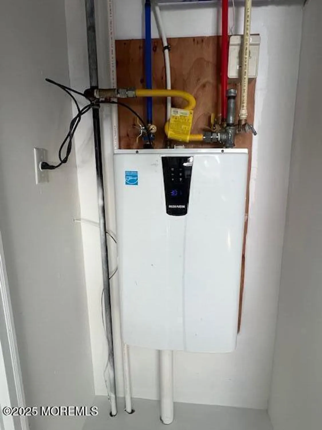 Property Slideshow image 46 of 49 | 11 northumberland dr, Toms River, NJ, 08757