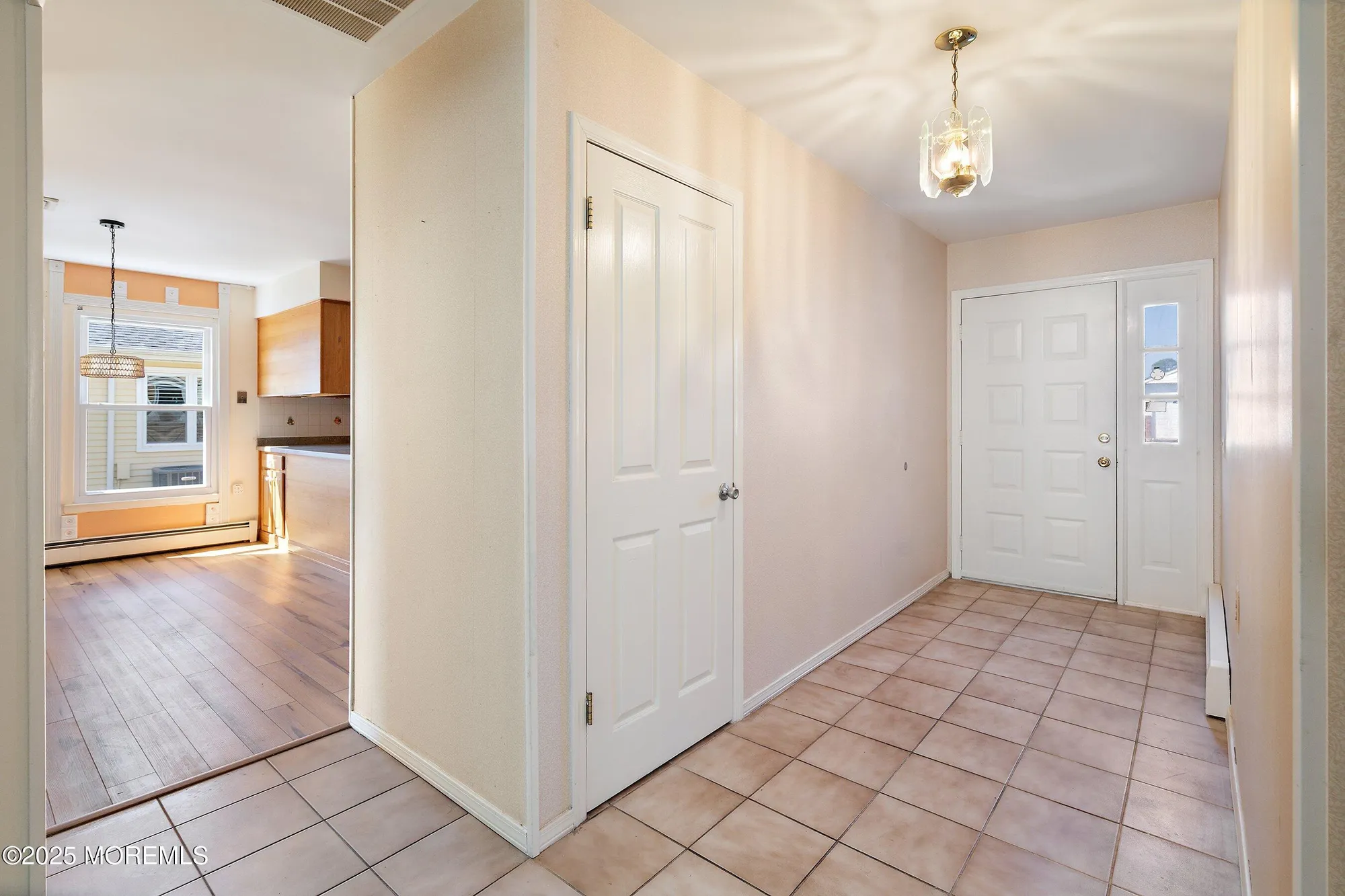Property Slideshow image 8 of 38 | 70 innsbruck dr, Toms River, NJ, 08757