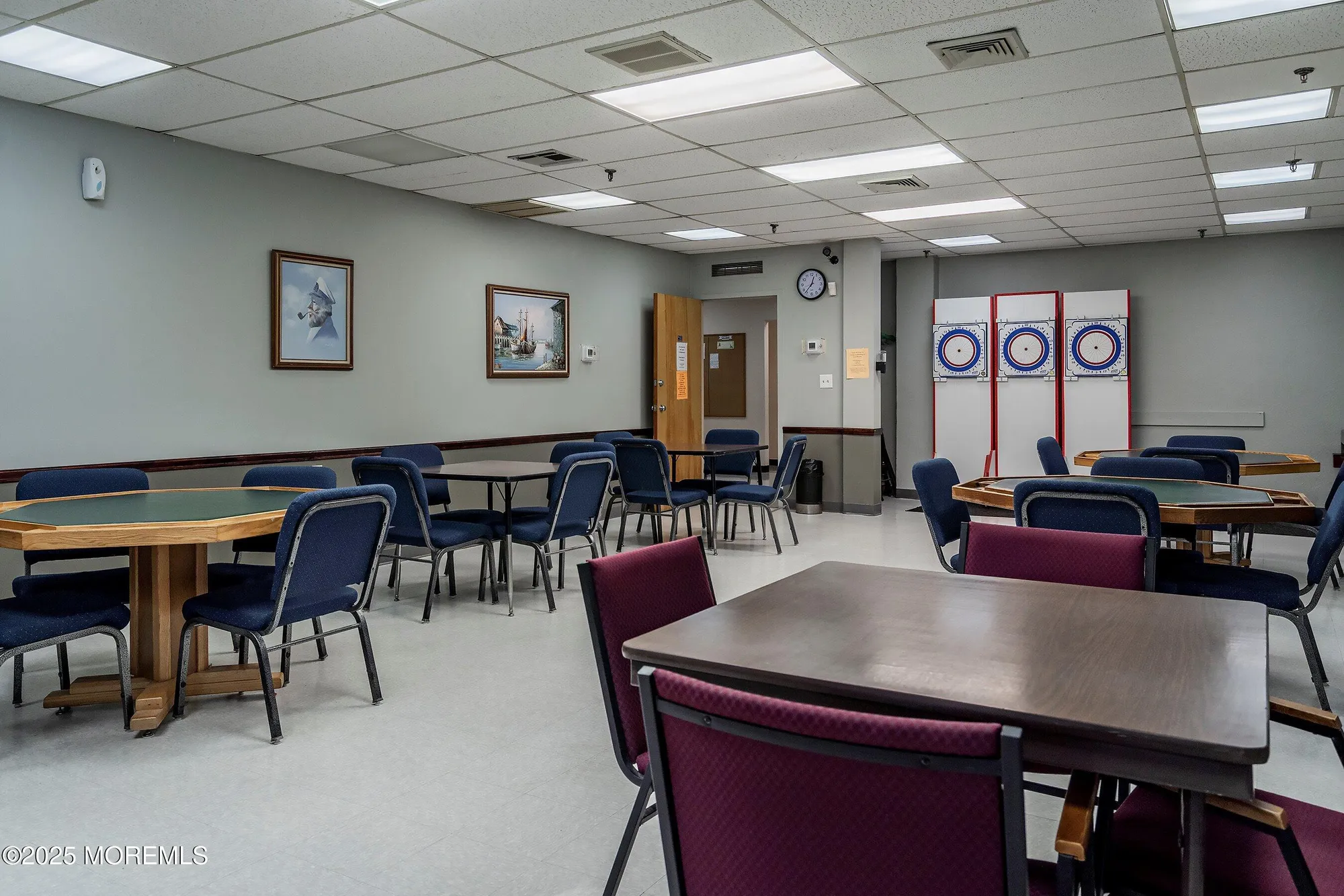 Property Slideshow image 34 of 38 | 70 innsbruck dr, Toms River, NJ, 08757