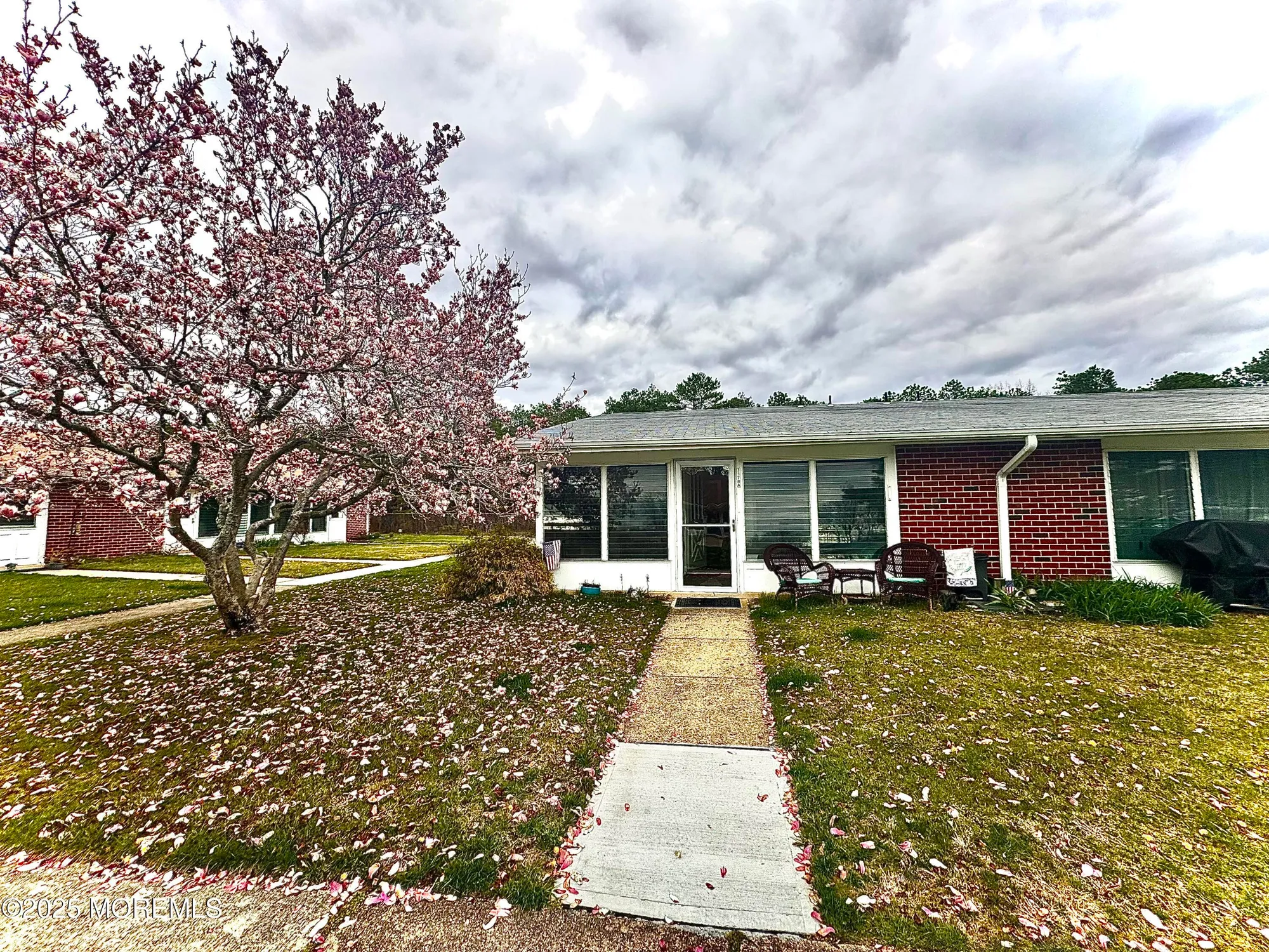 Property Slideshow image 1 of 19 | 1178a clydebank ct, Lakewood, NJ, 08701