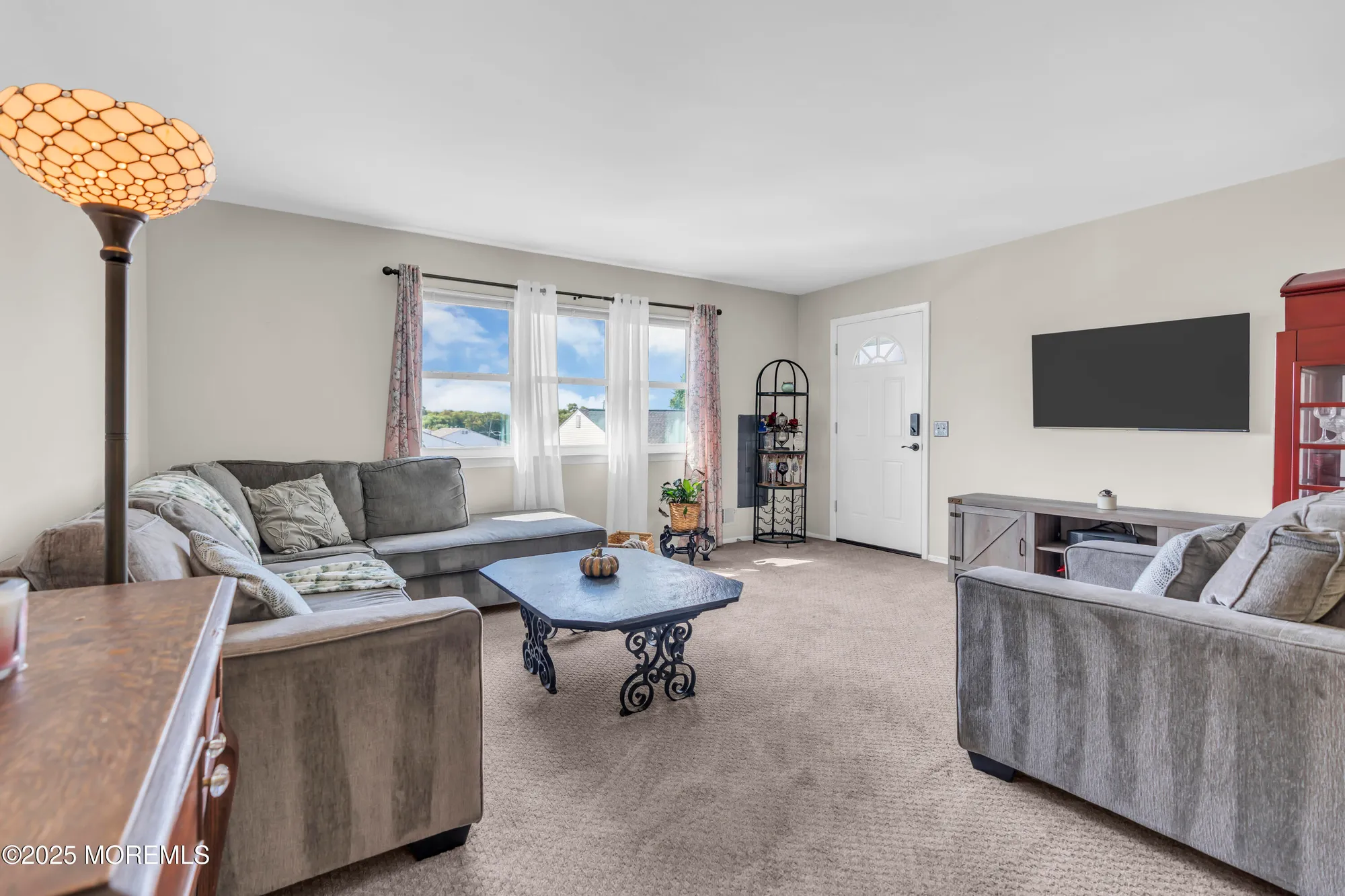 Property Slideshow image 5 of 16 | 14 connecticut ct d, Matawan, NJ, 07747