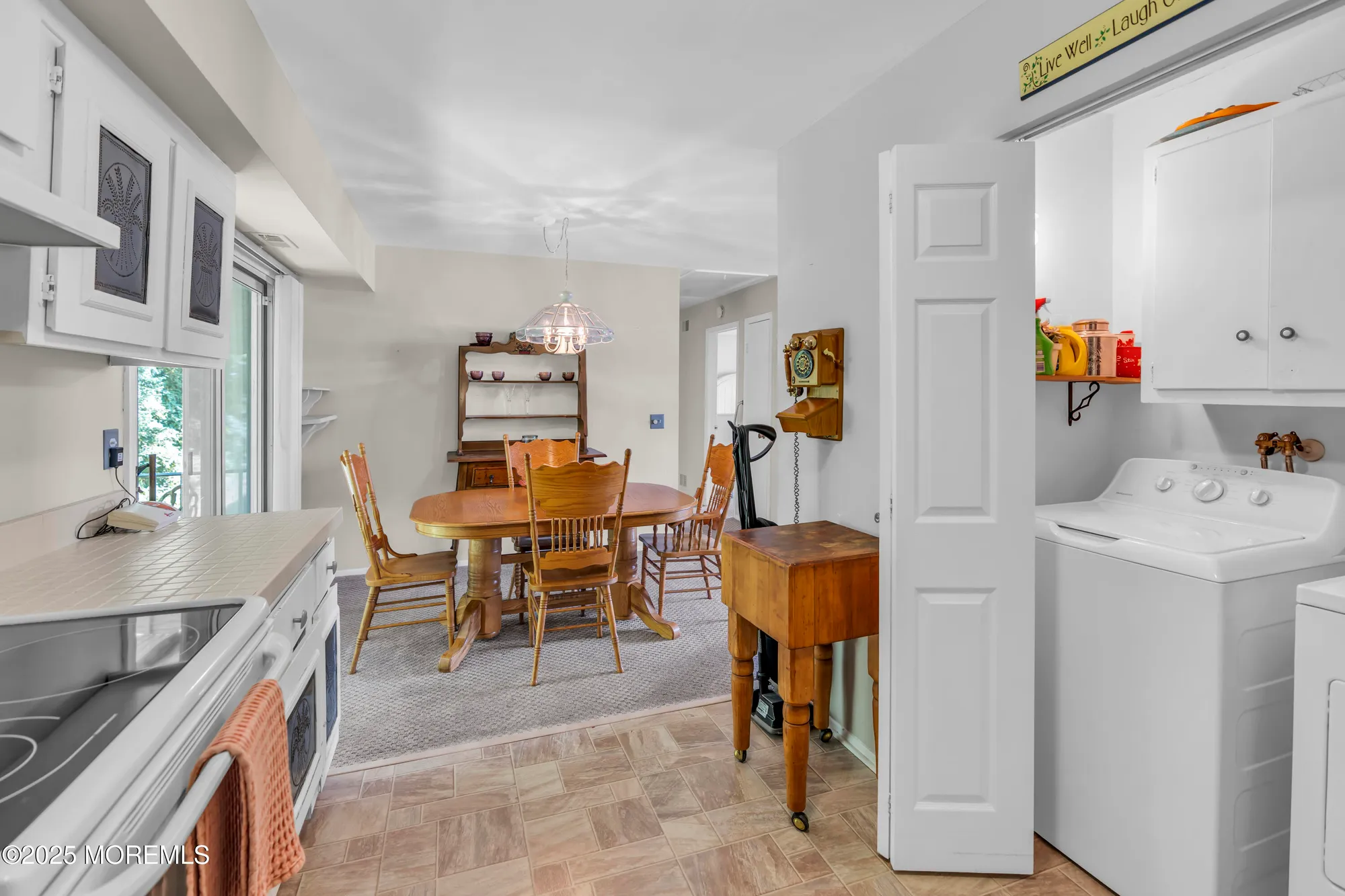 Property Slideshow image 9 of 16 | 14 connecticut ct d, Matawan, NJ, 07747