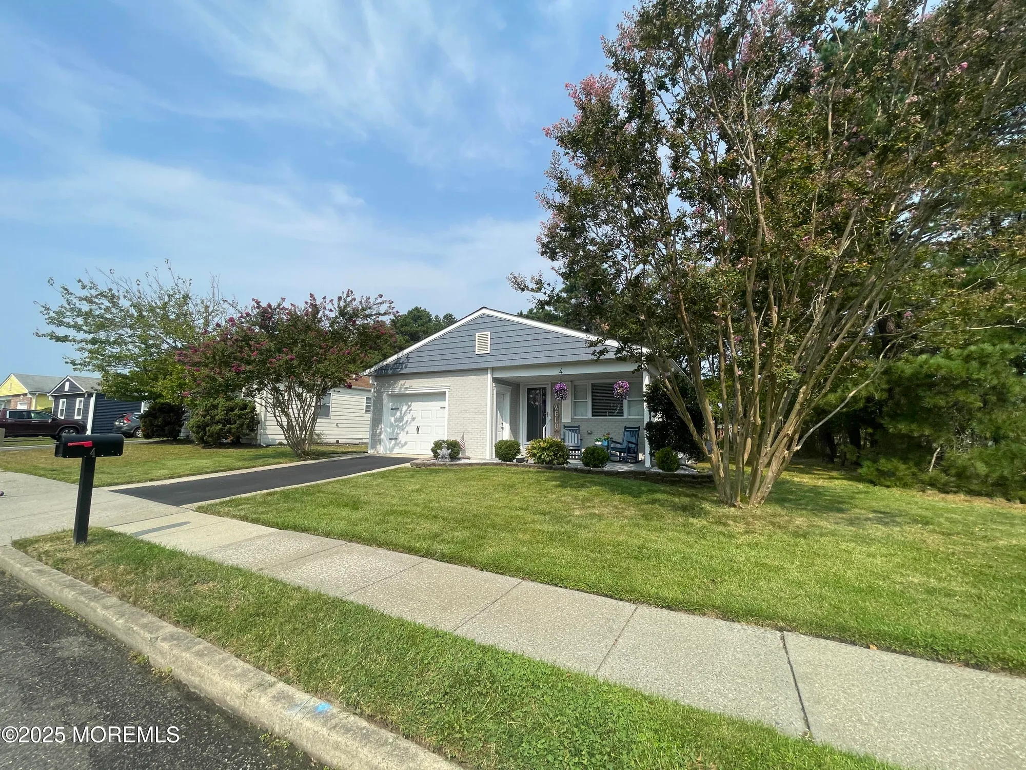 Property Slideshow image 1 of 28 | 4 portsmouth dr, Toms River, NJ, 08757