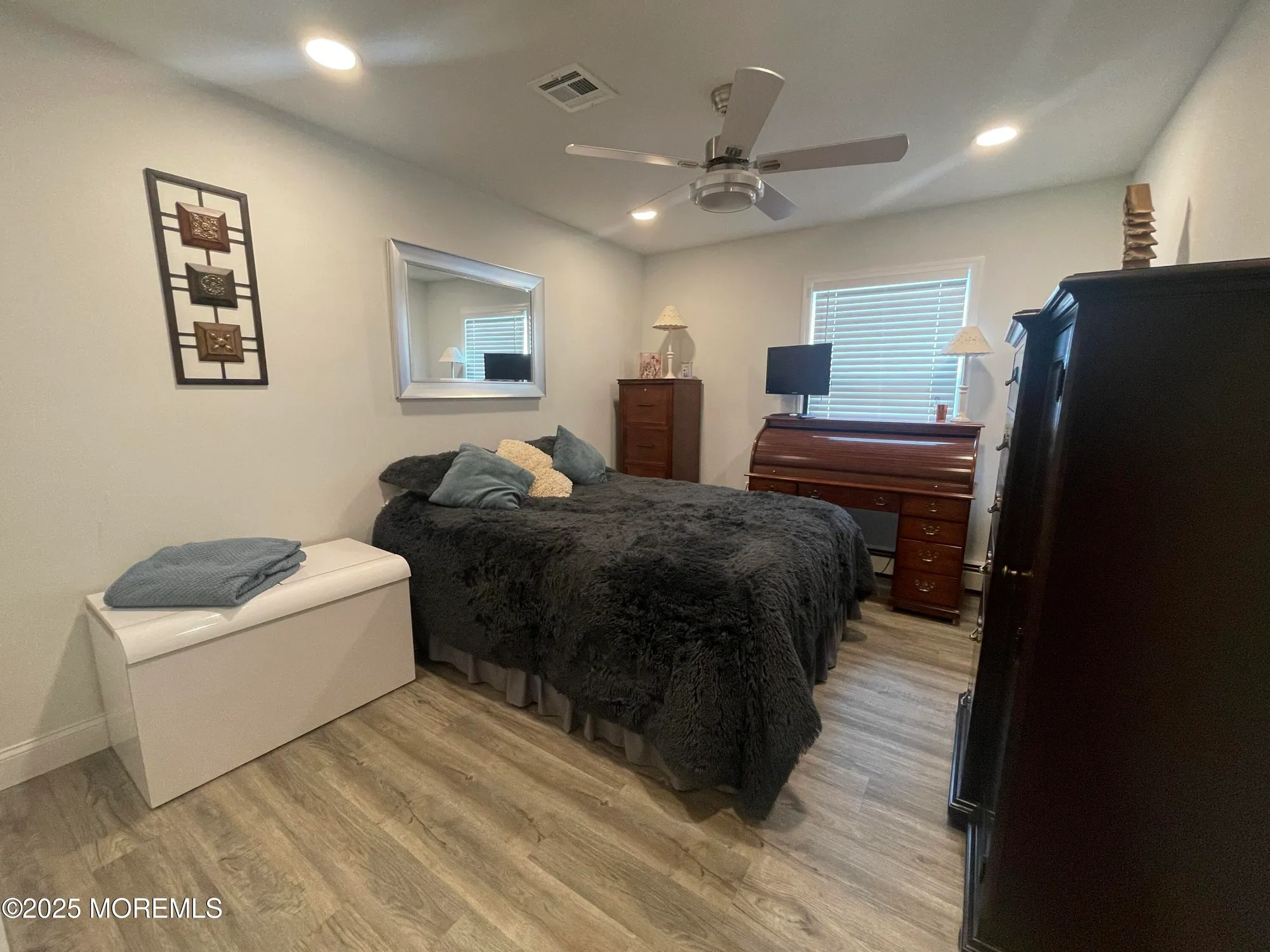 Property Slideshow image 22 of 28 | 4 portsmouth dr, Toms River, NJ, 08757