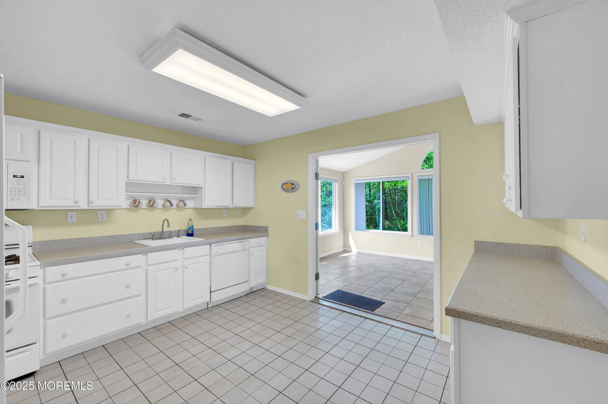 Property Slideshow image 13 of 32 | 62 mariner pl, Brick, NJ, 08723