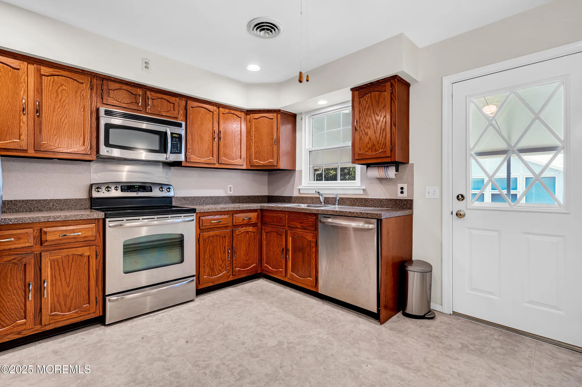 Property Slideshow image 17 of 34 | 48b auburn st # 54b, Whiting, NJ, 08759