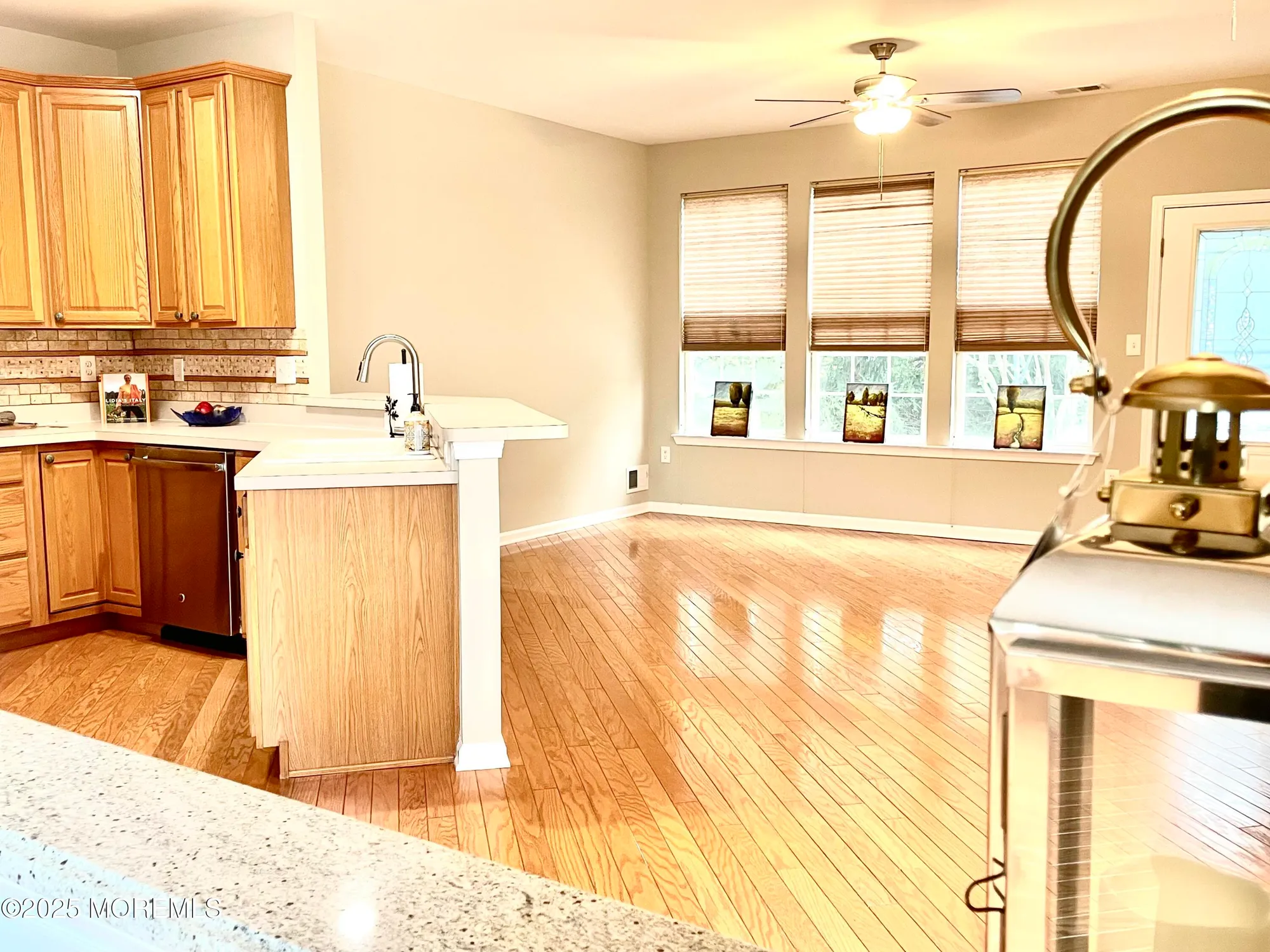 Property Slideshow image 8 of 50 | 87 huntington dr, Jackson, NJ, 08527