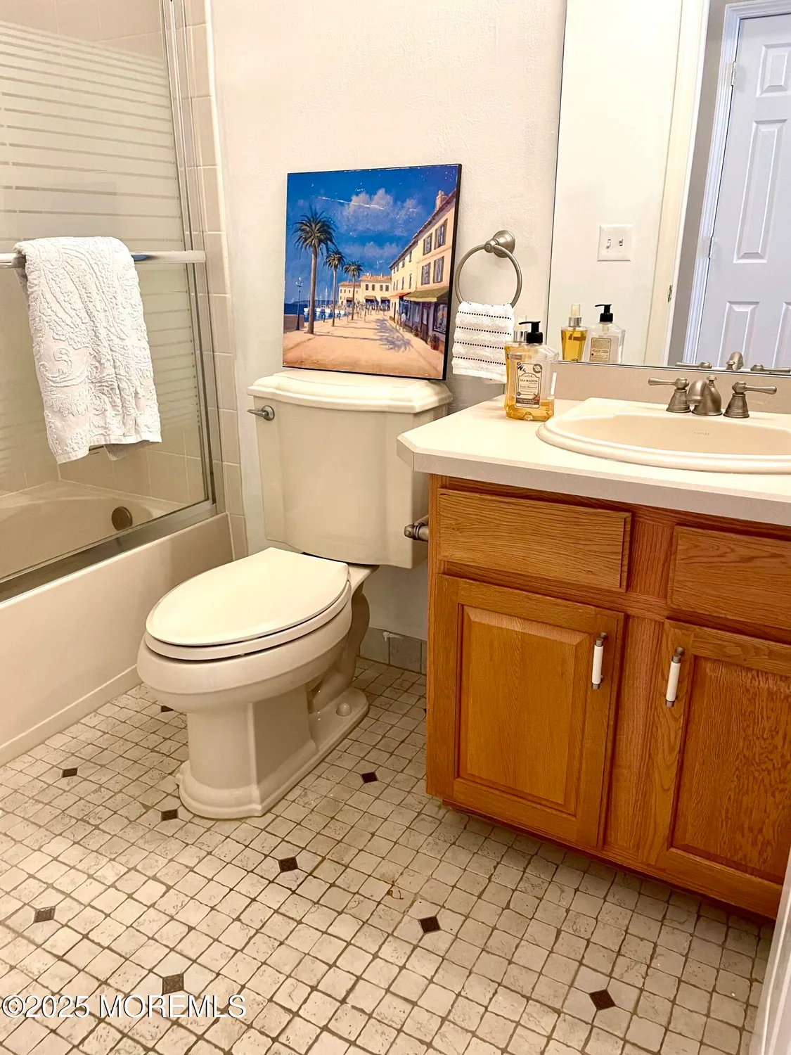 Property Slideshow image 20 of 50 | 87 huntington dr, Jackson, NJ, 08527