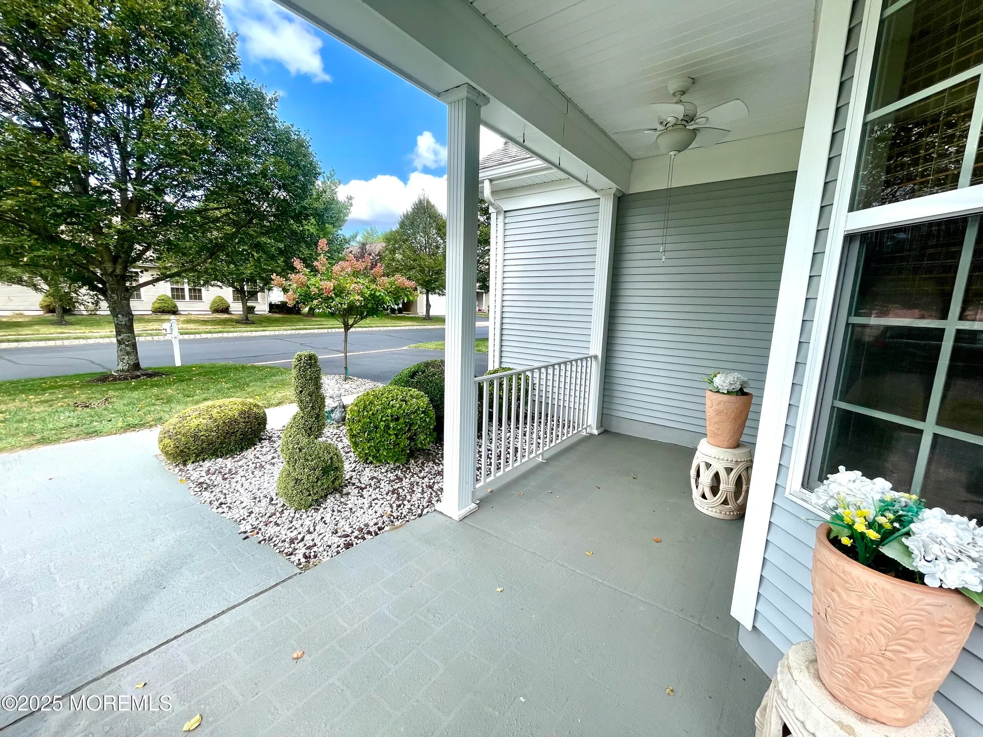 Property Slideshow image 4 of 50 | 87 huntington dr, Jackson, NJ, 08527