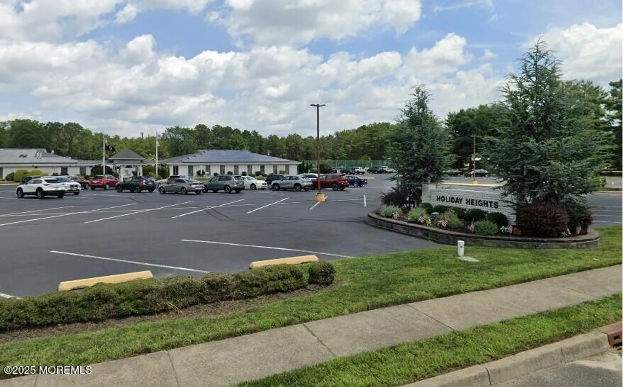 Property Slideshow image 27 of 28 | 4 portsmouth dr, Toms River, NJ, 08757