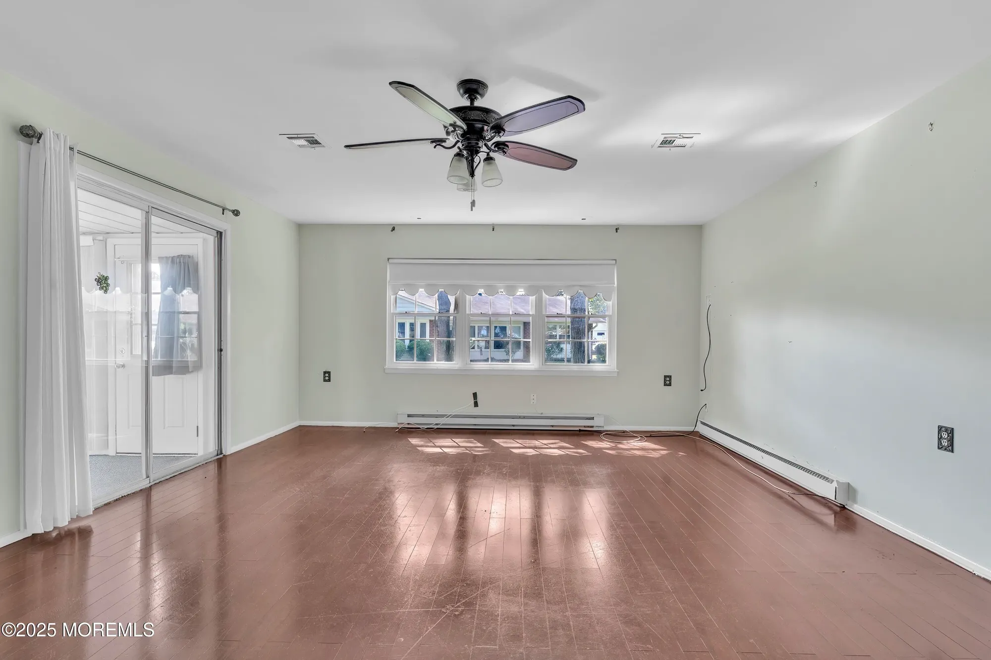 Property Slideshow image 8 of 18 | 991b argyll cir, Lakewood, NJ, 08701