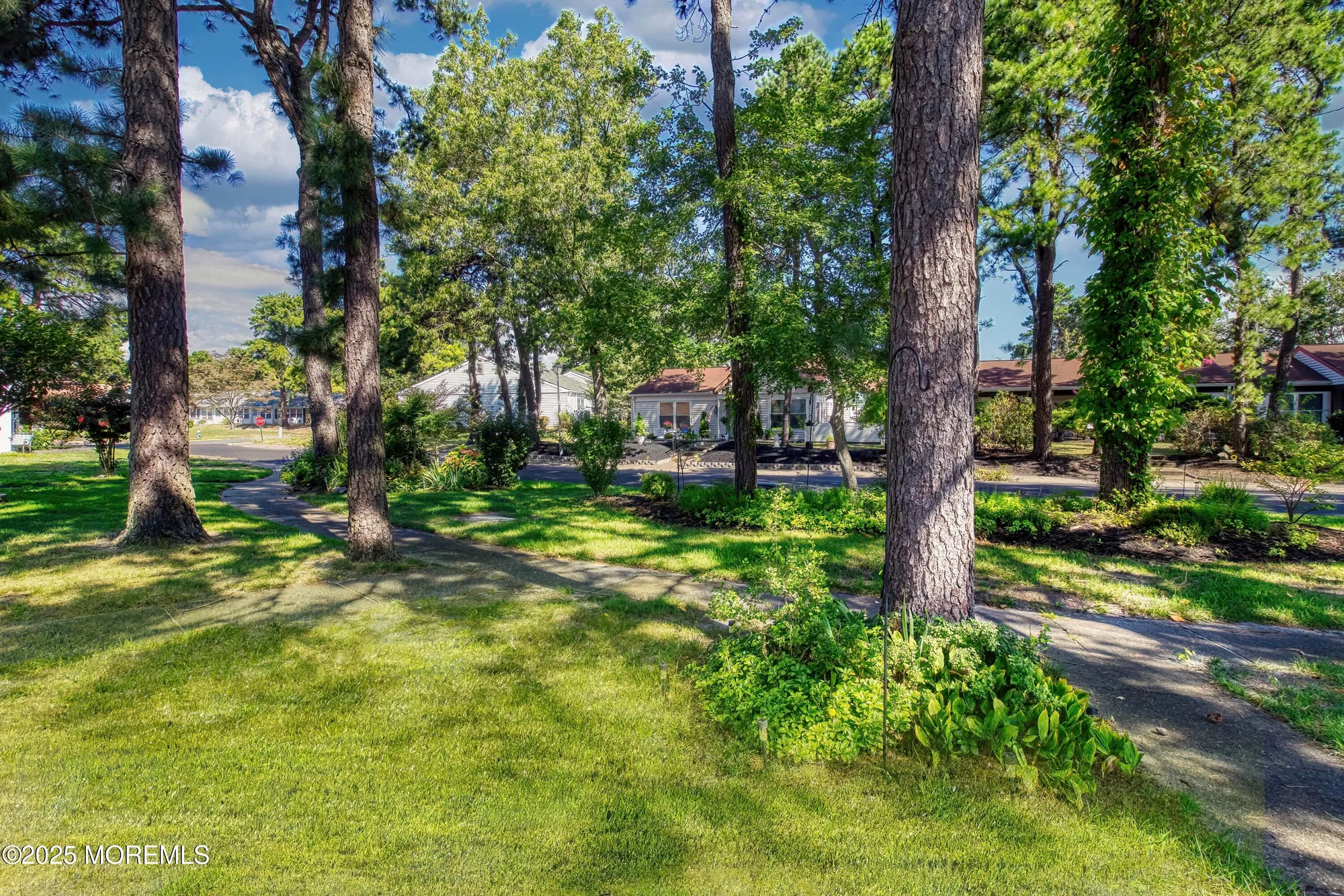 Property Slideshow image 10 of 44 | 440 dartmoor way i, Manchester, NJ, 08759
