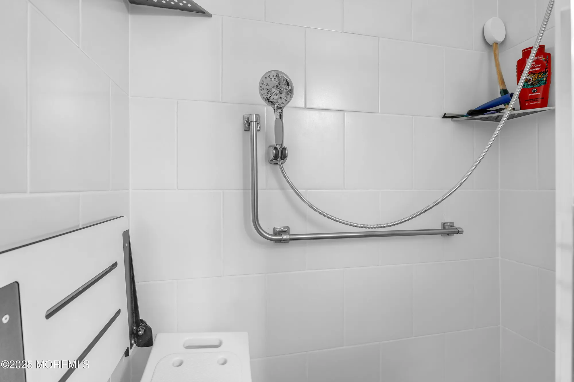 Property Slideshow image 9 of 13 | 12 lafayette dr d, Whiting, NJ, 08759