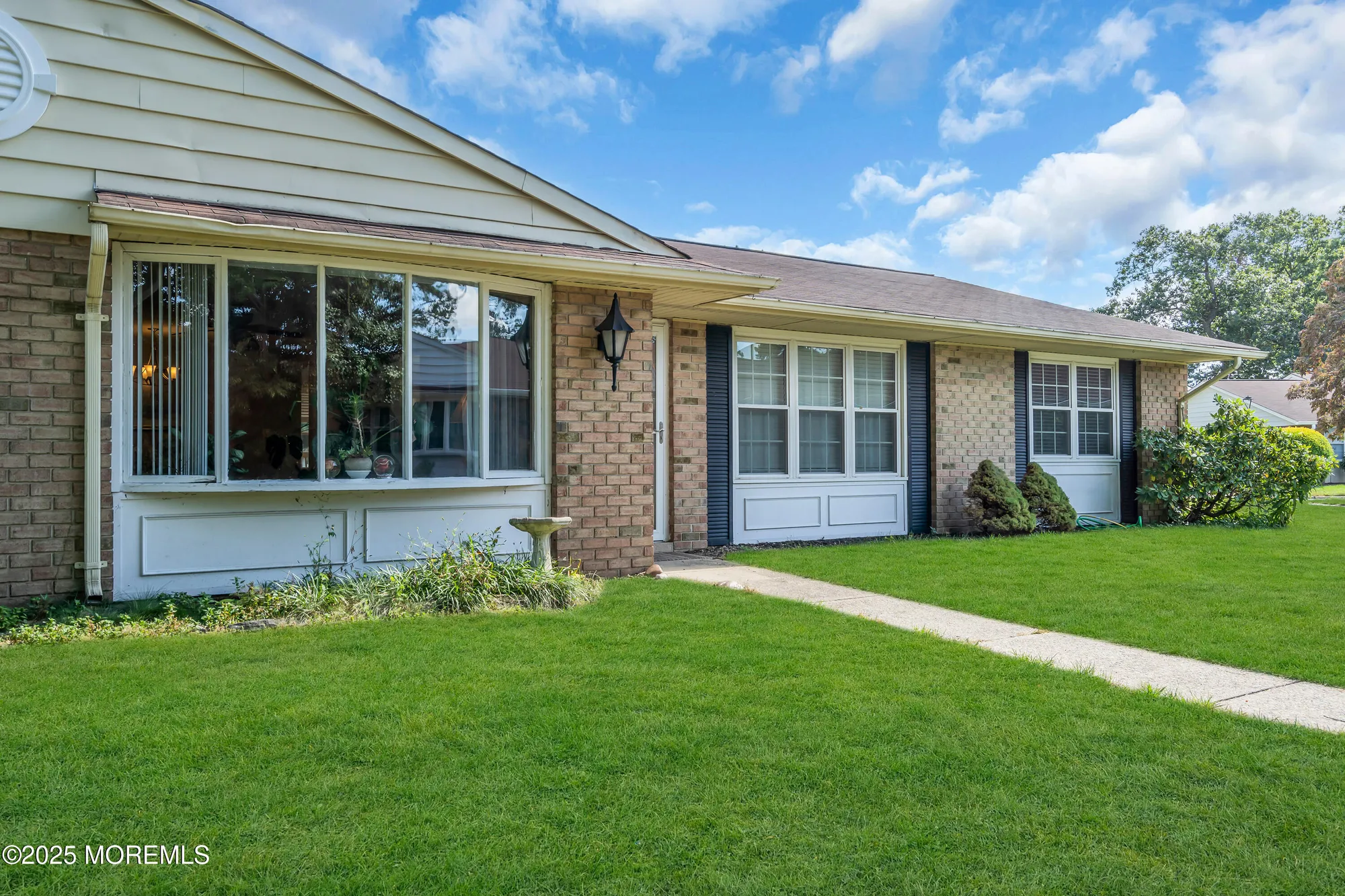 Property Slideshow image 4 of 55 | 104b buckingham dr, Manchester, NJ, 08759