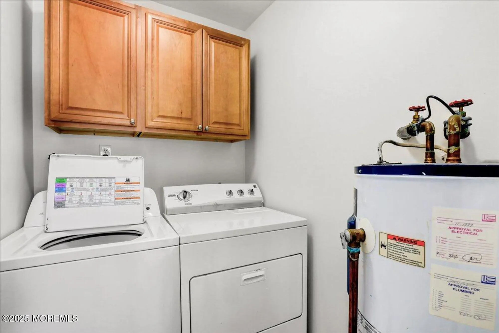 Property Slideshow image 13 of 28 | 29 meadow green cir a, Manalapan, NJ, 07726