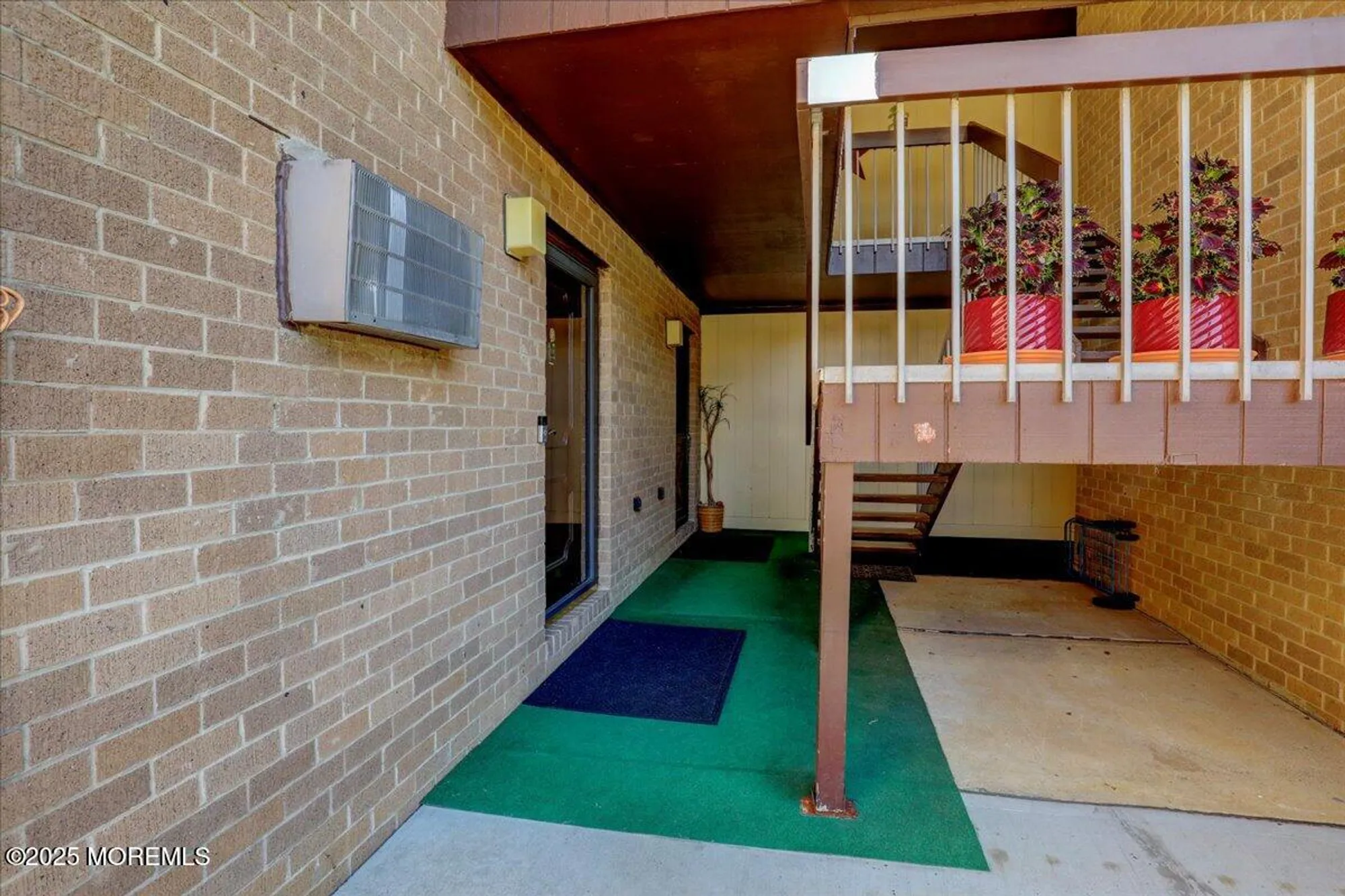 Property Slideshow image 4 of 28 | 29 meadow green cir a, Manalapan, NJ, 07726