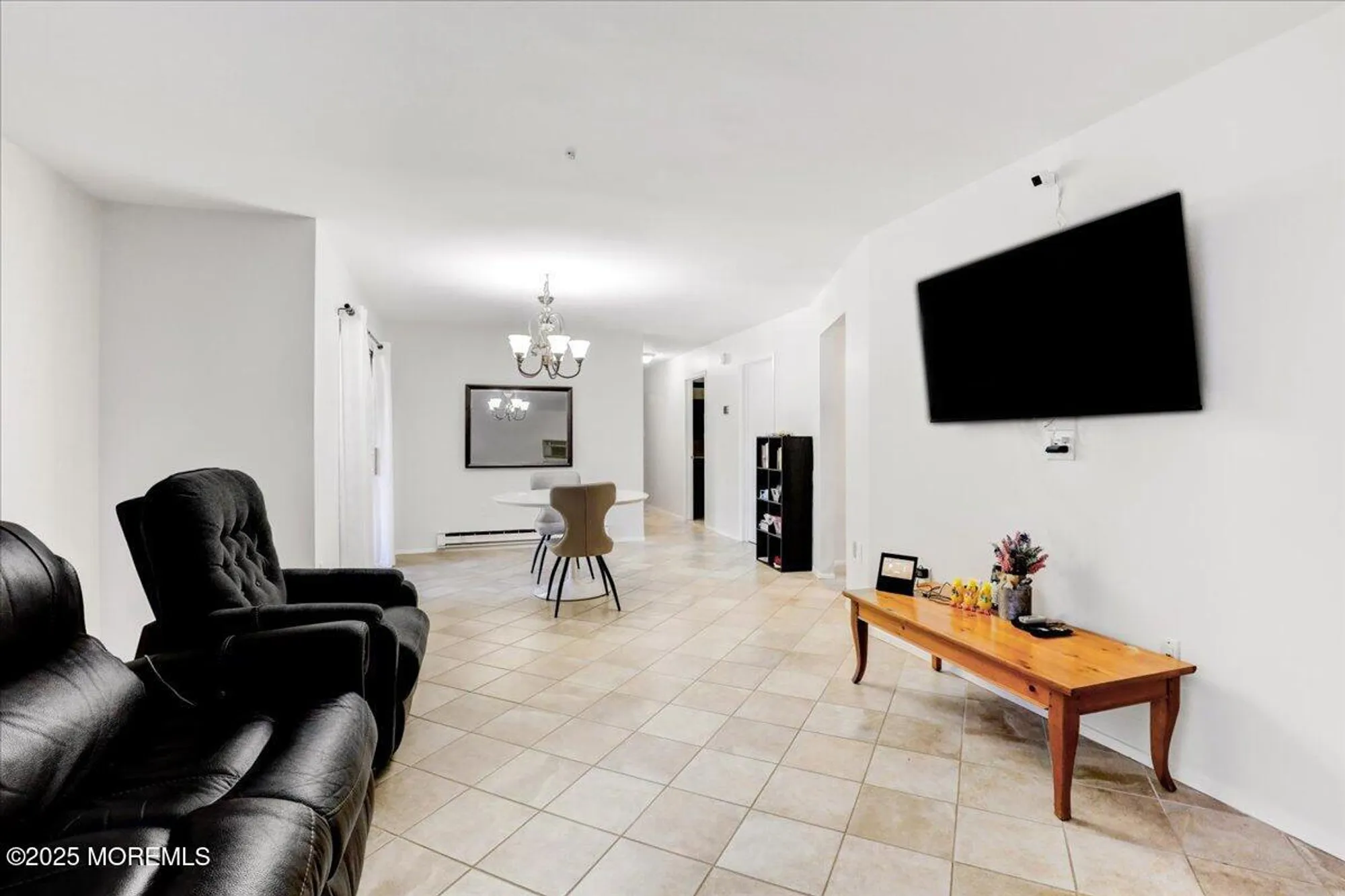 Property Slideshow image 10 of 28 | 29 meadow green cir a, Manalapan, NJ, 07726