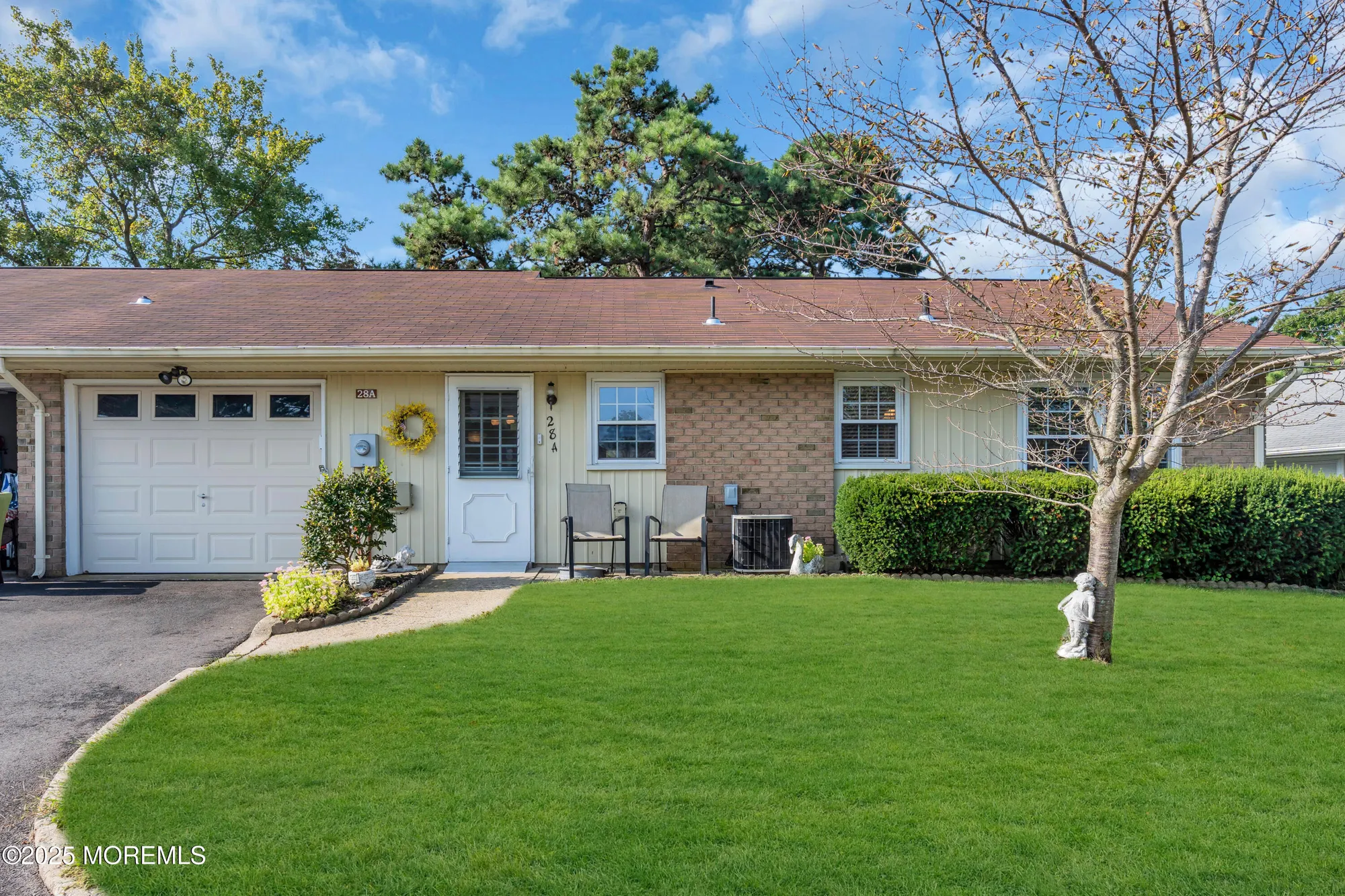 Property Slideshow image 21 of 25 | 28a yorkshire ct, Manchester, NJ, 08759