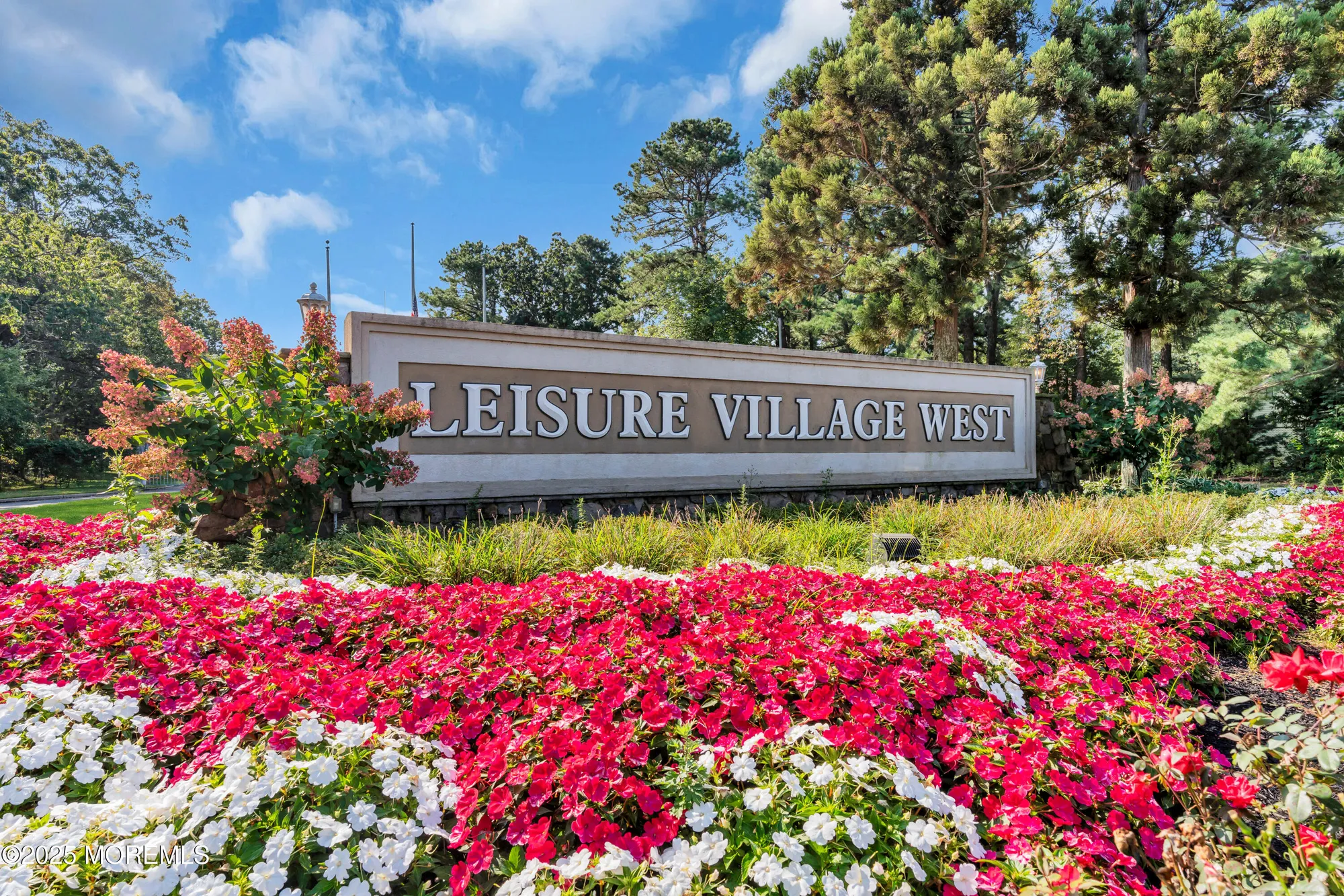 Property Slideshow image 23 of 25 | 28a yorkshire ct, Manchester, NJ, 08759