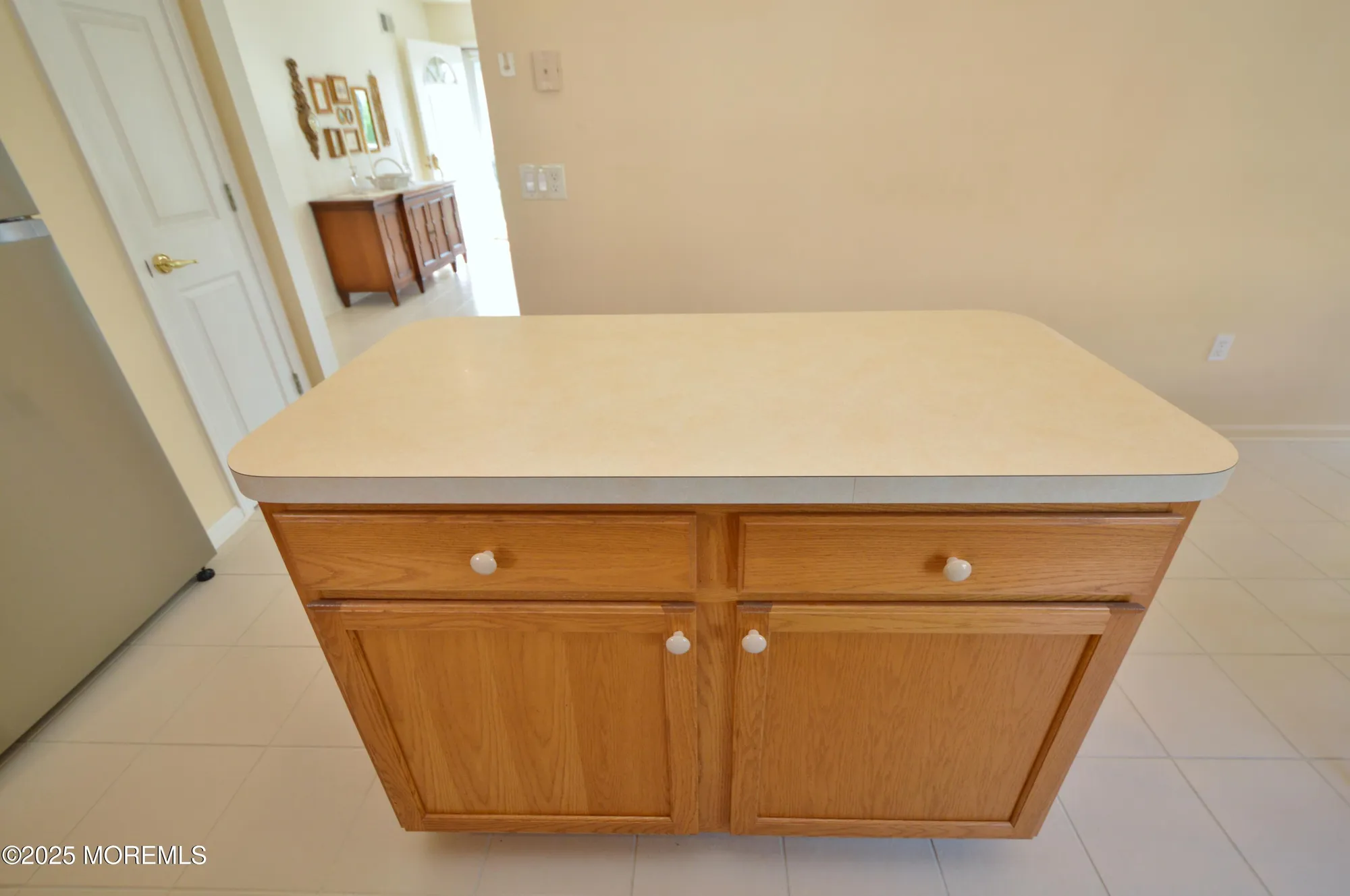 Property Slideshow image 18 of 58 | 2602 meadow lake dr, Toms River, NJ, 08755