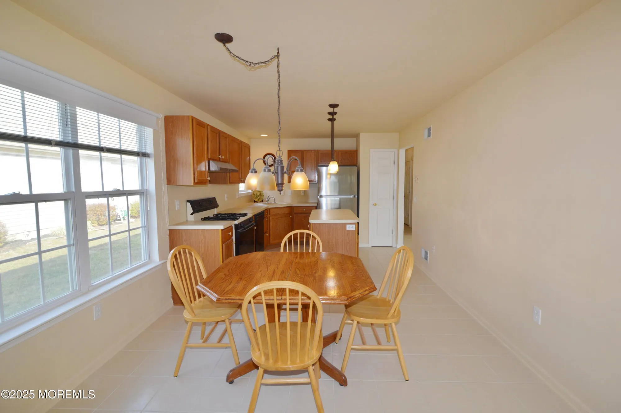 Property Slideshow image 20 of 58 | 2602 meadow lake dr, Toms River, NJ, 08755