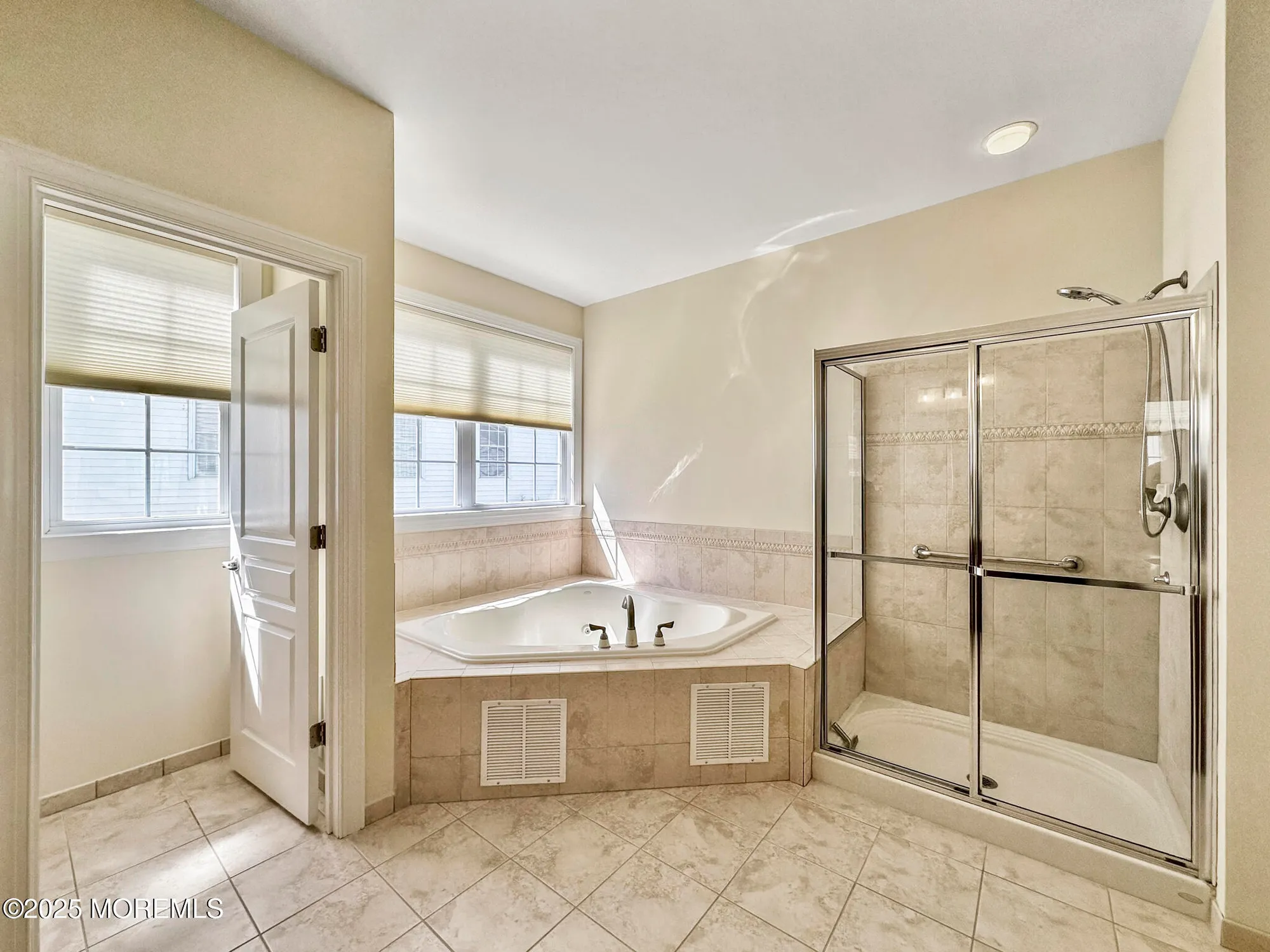 Property Slideshow image 27 of 49 | 142 scarborough way, Marlboro, NJ, 07746