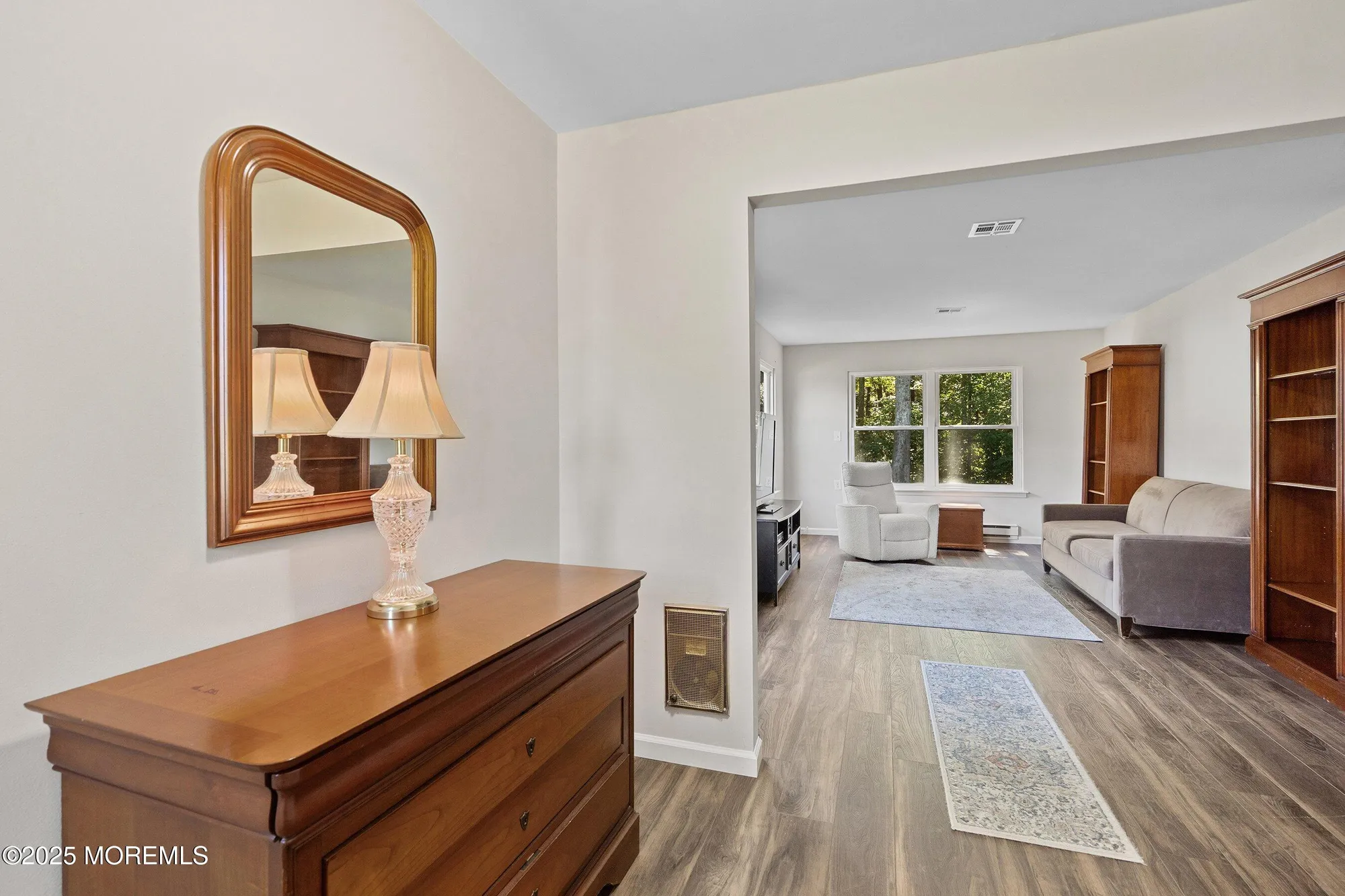 Property Slideshow image 10 of 43 | 9 whitney ct, Brick, NJ, 08724