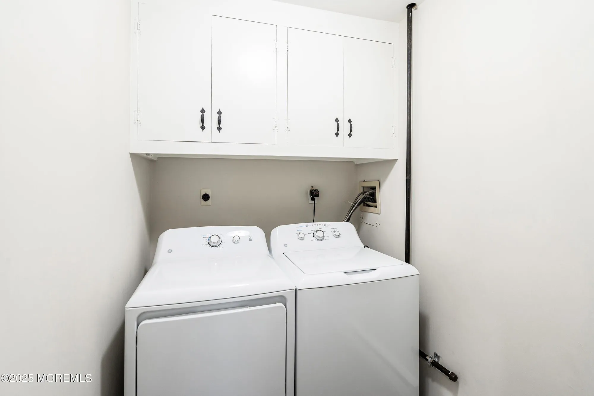 Property Slideshow image 27 of 43 | 9 whitney ct, Brick, NJ, 08724