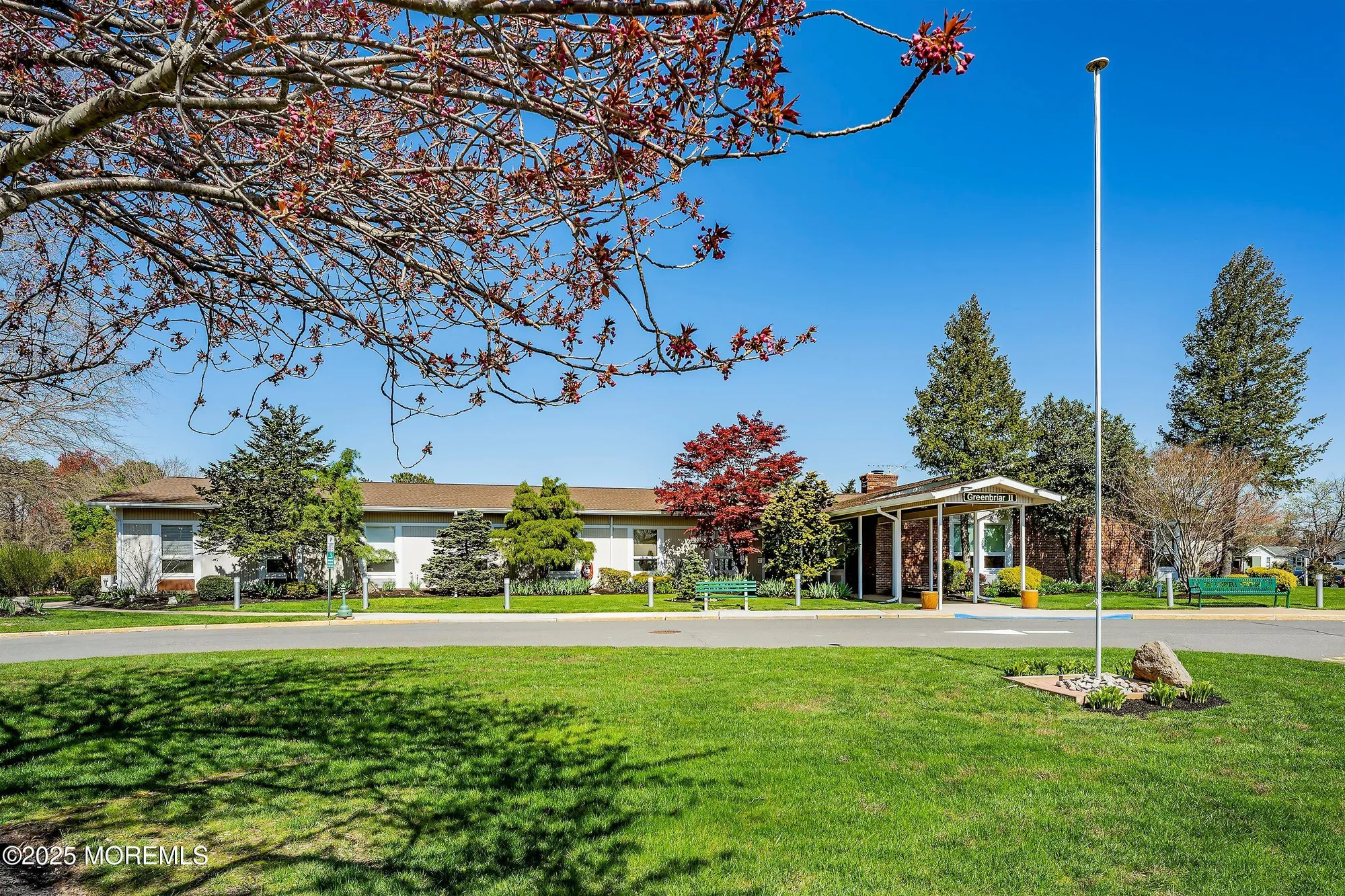 Property Slideshow image 41 of 43 | 9 whitney ct, Brick, NJ, 08724