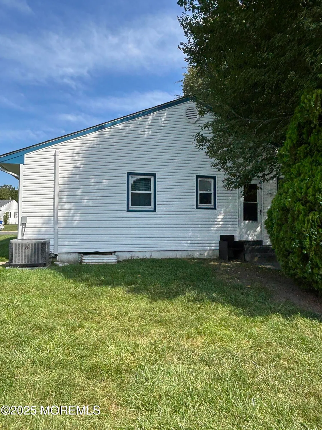 Property Slideshow image 45 of 48 | 23 wall cress ct, Toms River, NJ, 08755