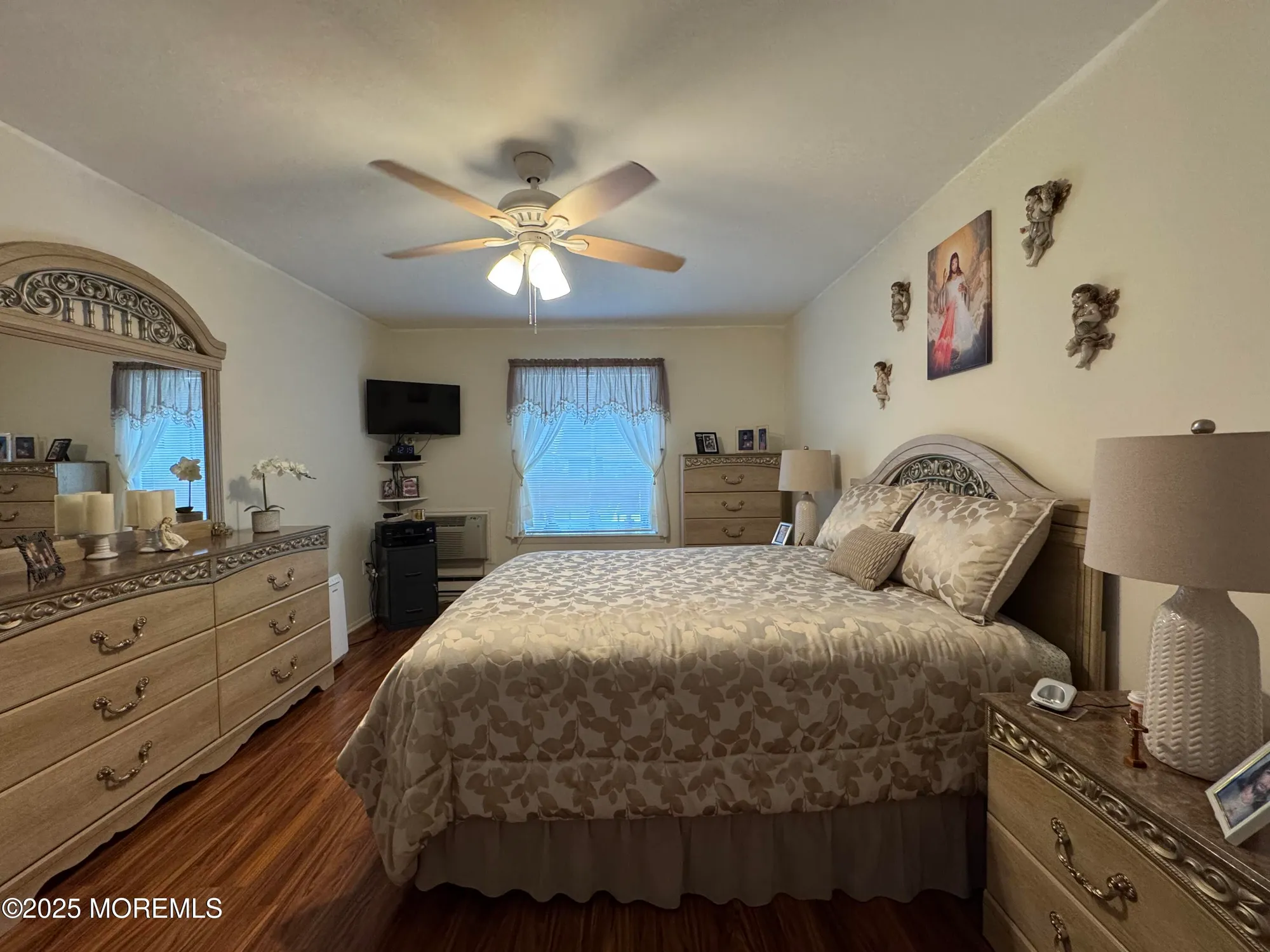 Property Slideshow image 17 of 26 | 86 arrowood rd b, Manalapan, NJ, 07726