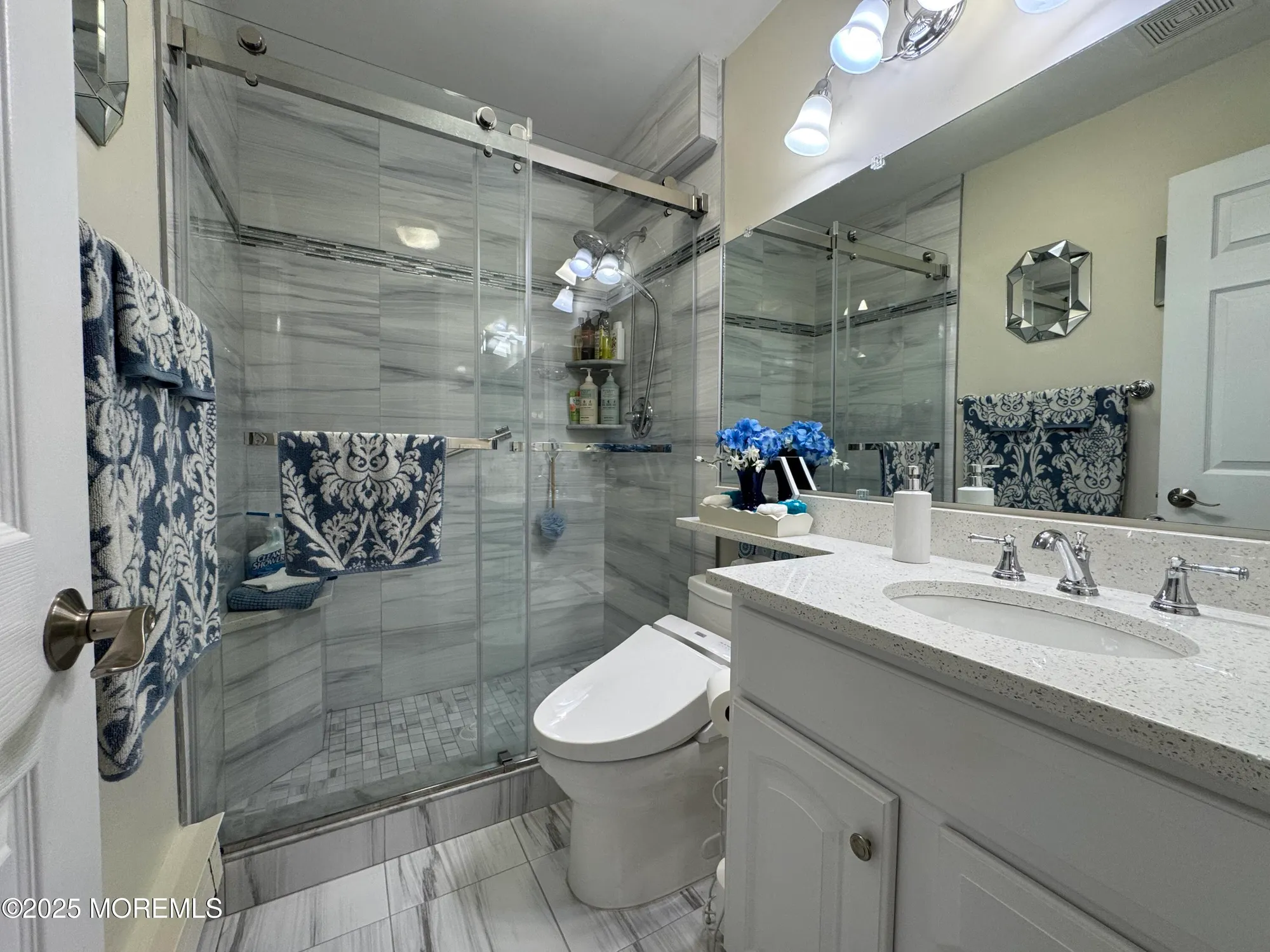 Property Slideshow image 19 of 26 | 86 arrowood rd b, Manalapan, NJ, 07726