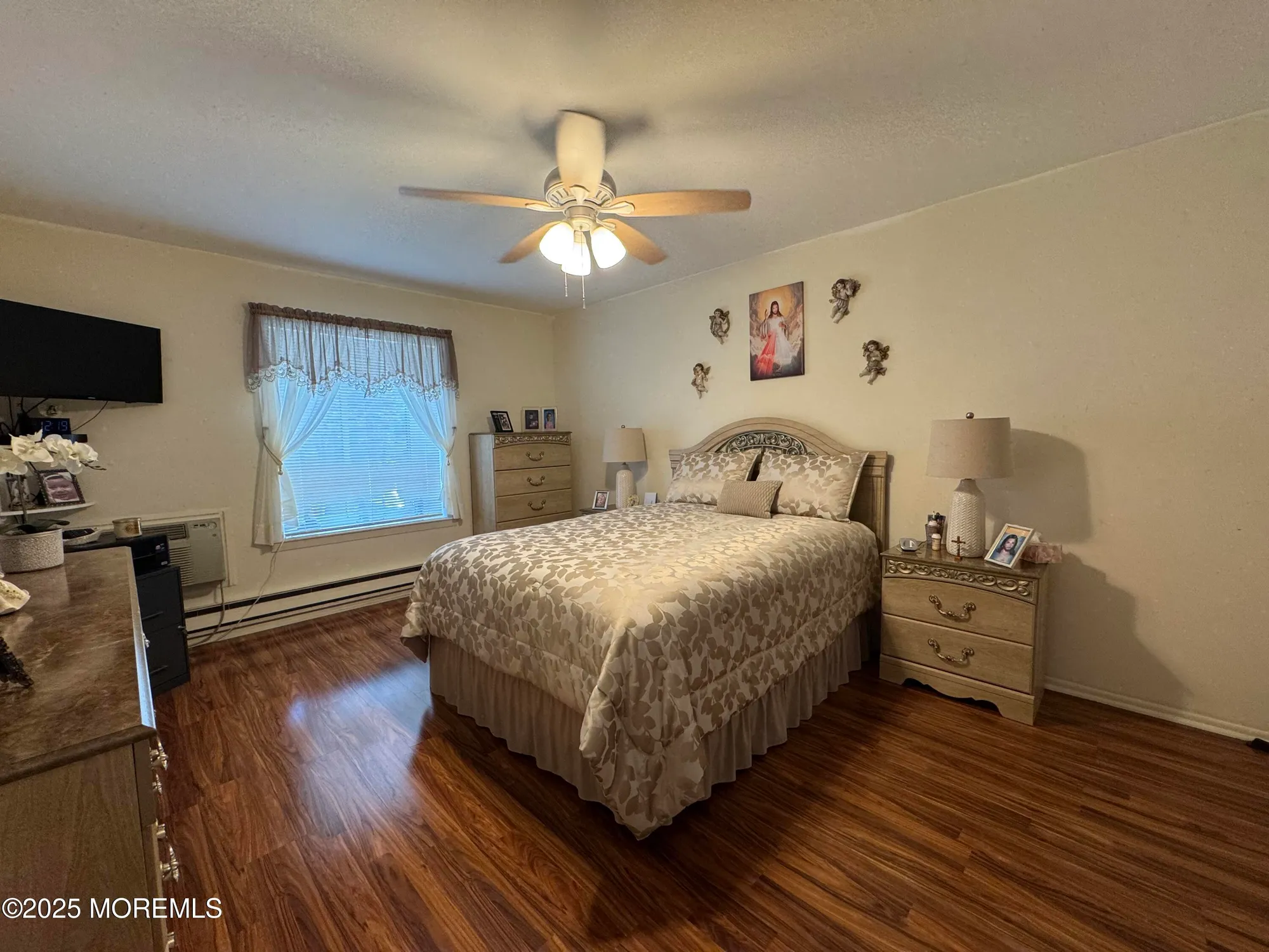 Property Slideshow image 16 of 26 | 86 arrowood rd b, Manalapan, NJ, 07726